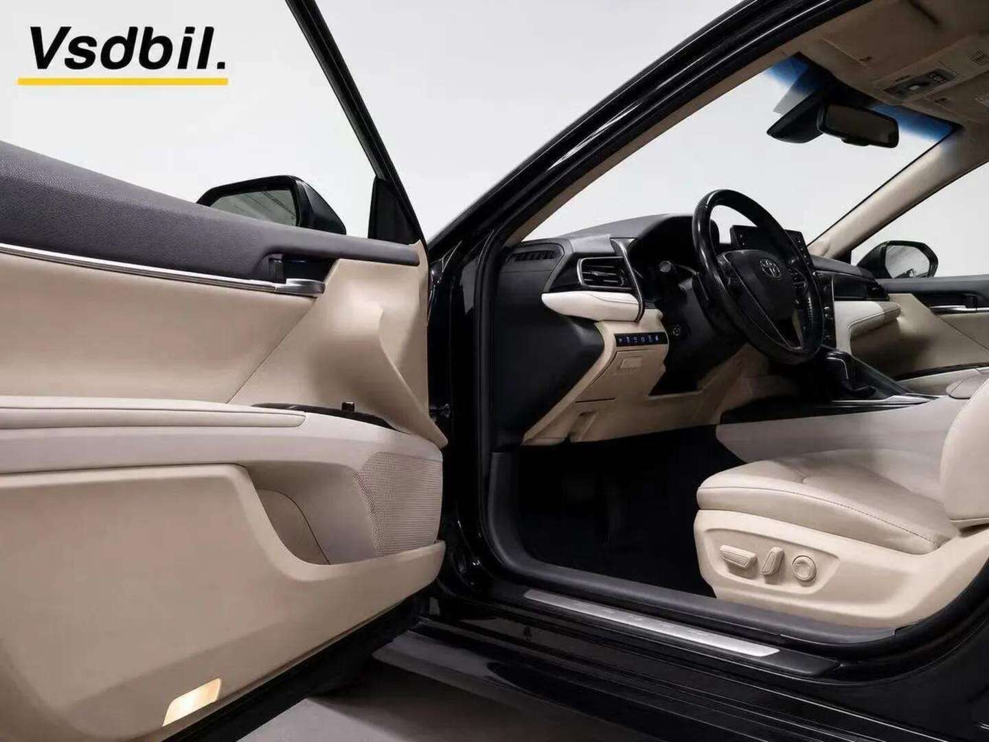 Toyota Camry Hybrid Executive Premium 2021, bild 6/6