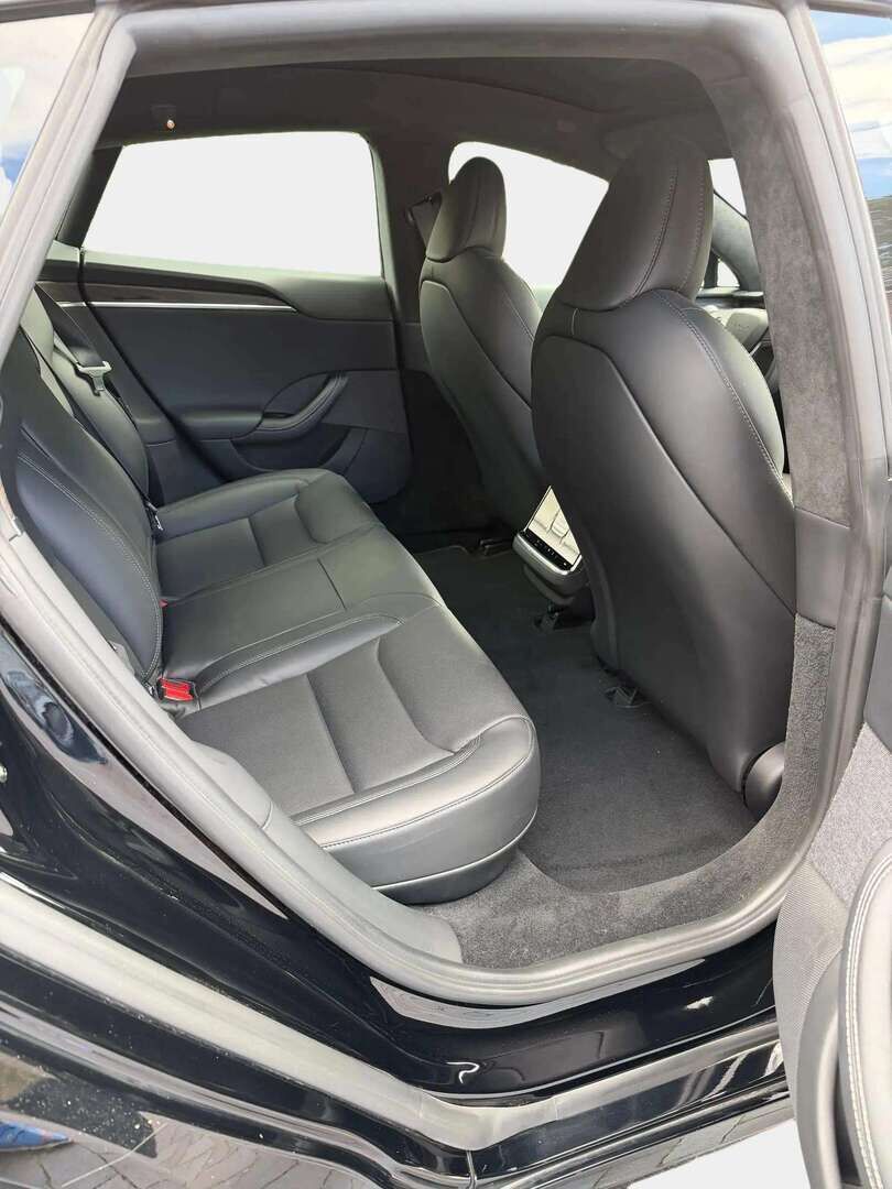 Tesla Model S 2023 Long Range - | ILP | ACC | Lasikatto | Ilma-alusta | Matrix-LED | P.Kamera | Ilmastoitu Muistipenkki | Premium Audio | Navi | Kaistavahti | Keyless | 2x Latauskaapelit |
