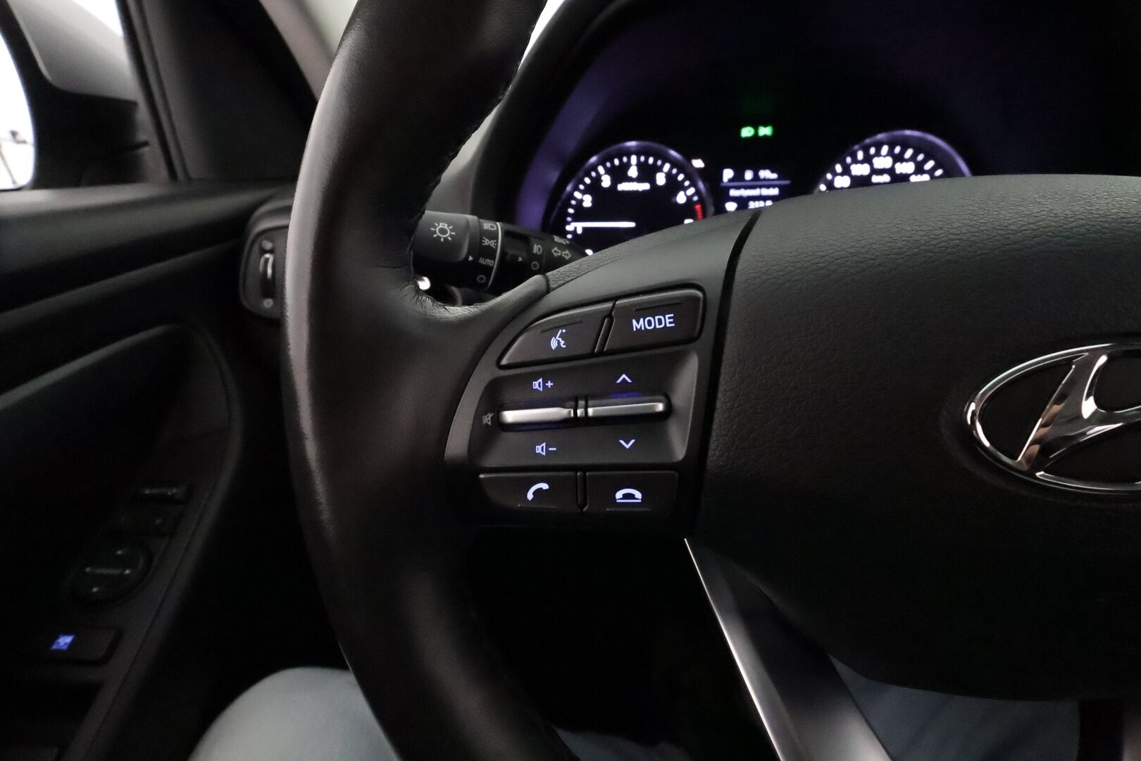 HYUNDAI I30 2022 1,0 T-GDI 120 hv Comfort **LED / P.Kamera / Kaistavahti / Katveavustin / Apple&Android / KeylessGO - Kahdet Renkaat