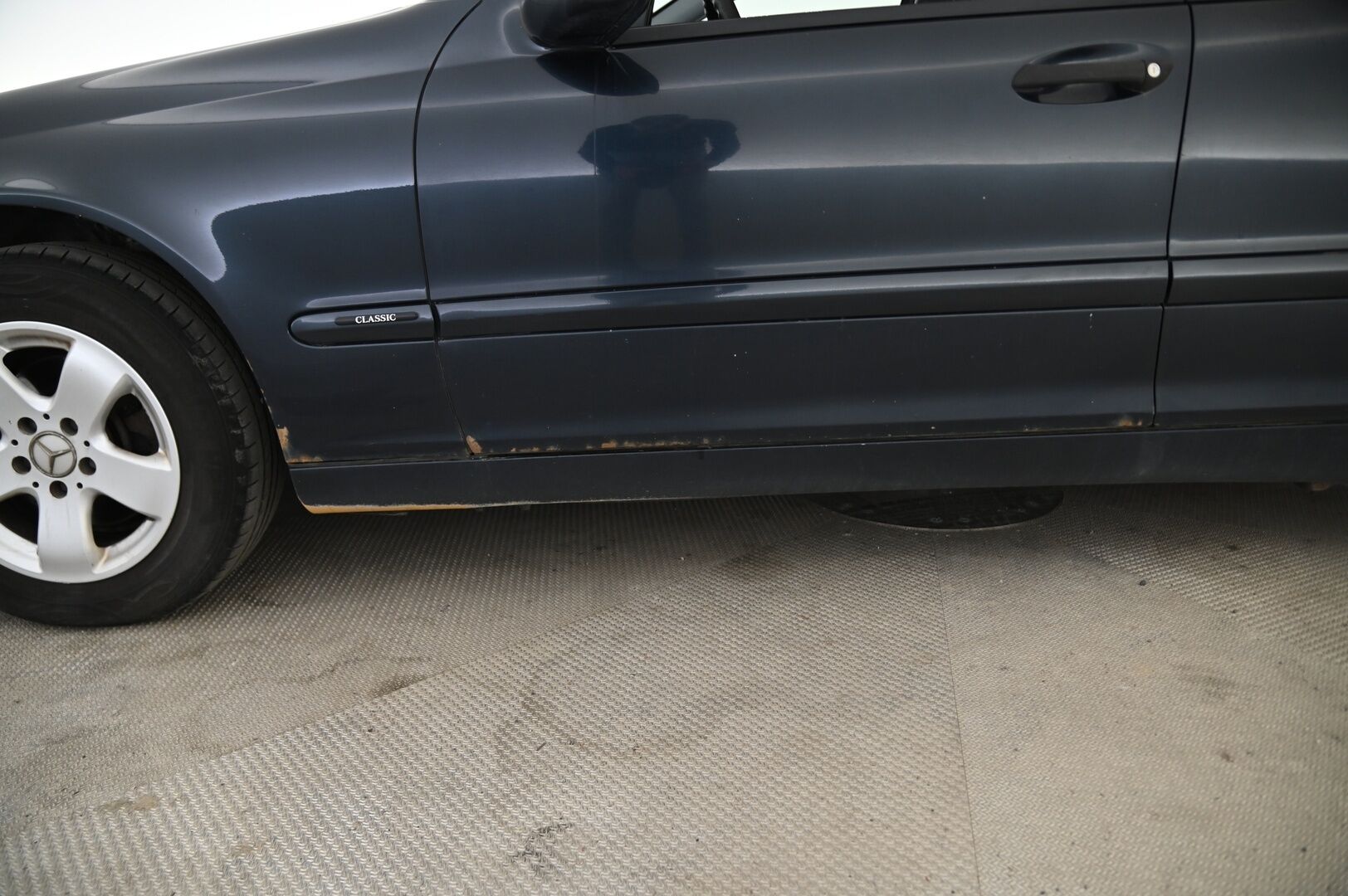 Mercedes-Benz C 2003 C 200 CDI *MYYDÄÄN HUUTOKAUPAT.COM*