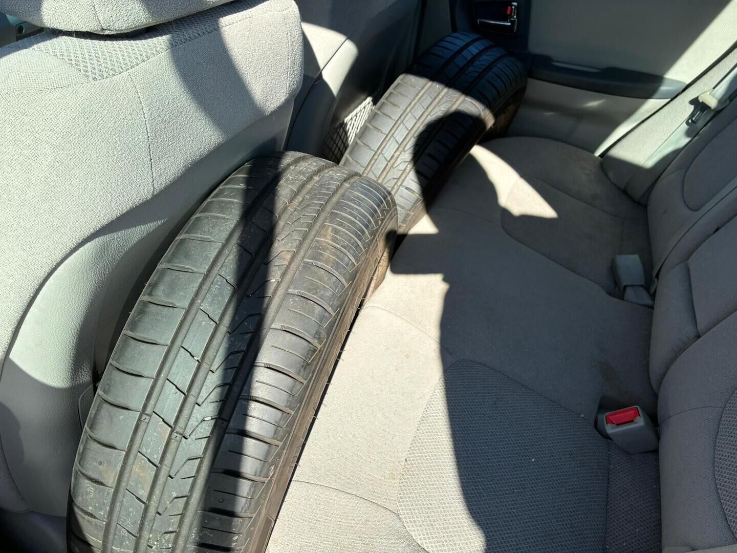 Kia Cerato 2006 1.6 EX Sedan 4D * - YritysOutlet - Myydään vain yrityksille * - Vetokoukullinen / Kahdet hyvät renkaat