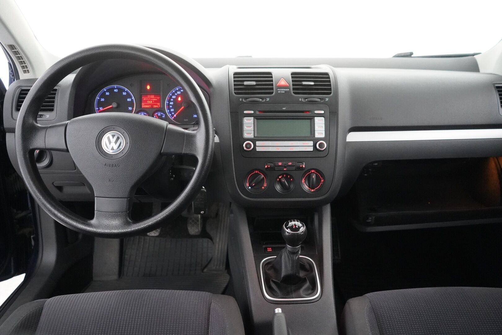 Volkswagen Golf Variant 2008 5D GOLF VARIANT 1.6-1KM/257 *MYYDÄÄN HUUTOKAUPAT.COM* - *MYYDÄÄN HUUTOKAUPAT.COM*