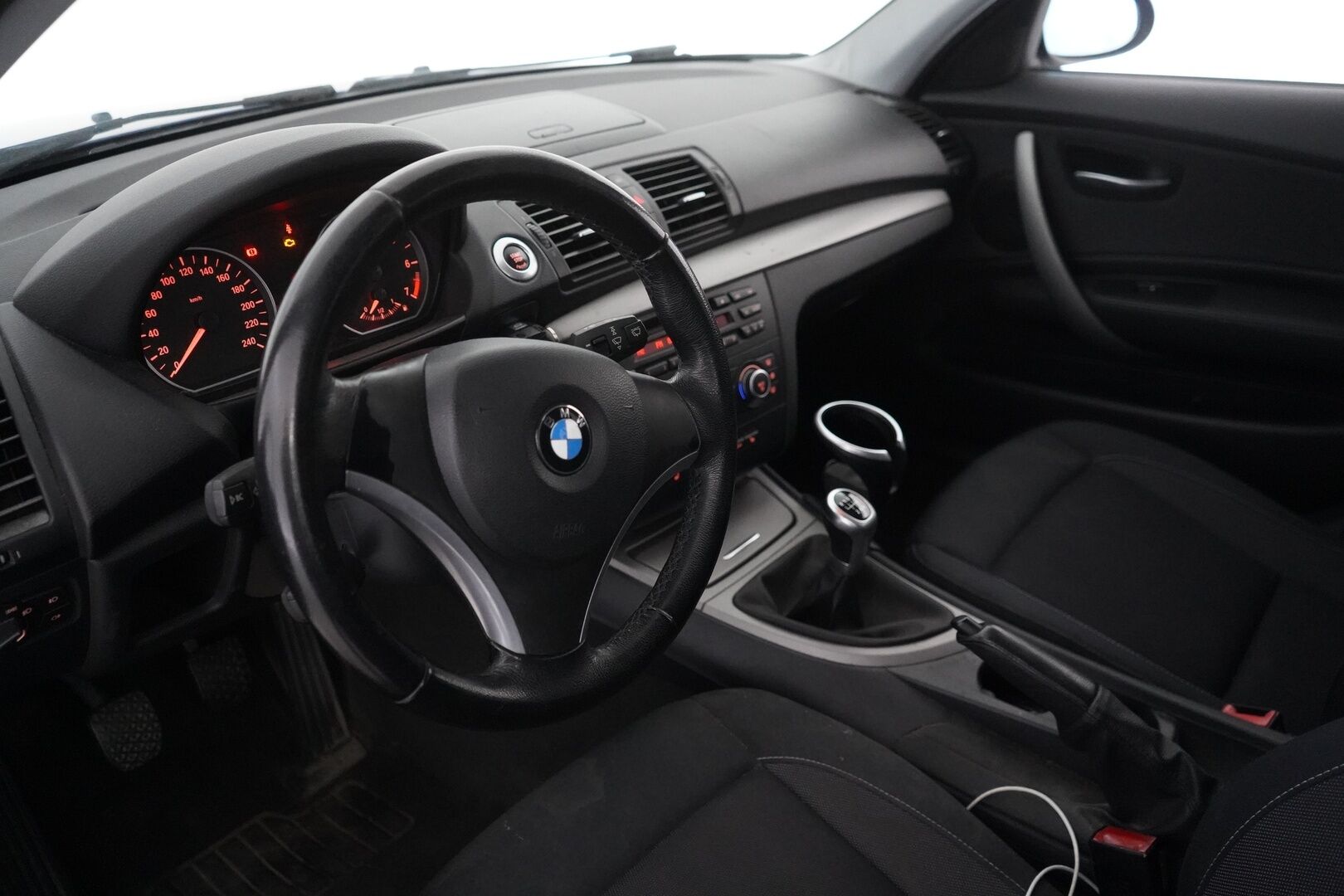 BMW 116 2008 E87 Hatchback 116i Business - * MYYDÄÄN HUUTOKAUPAT.COM *
