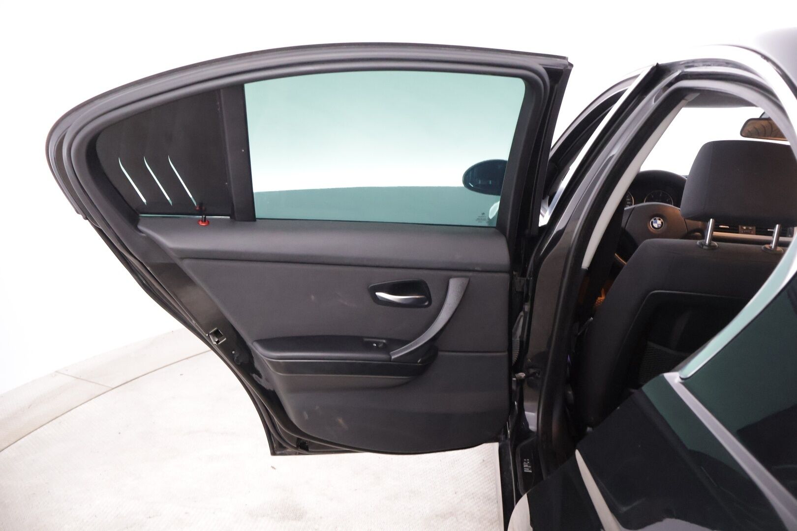 BMW 320 2006 4D 320D SEDAN AUTOMATIC-VC31/276 * MYYDÄÄN HUUTOKAUPAT.COM *