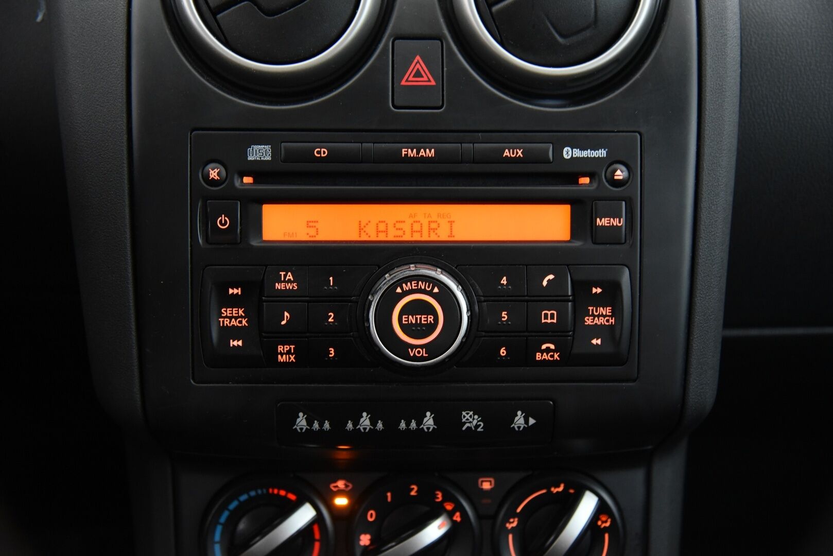 Nissan Qashqai 2009 1,6 Visia 5MT 4x2 - *AUTO MYYDÄÄN HUUTOKAUPAT:COMISSA*