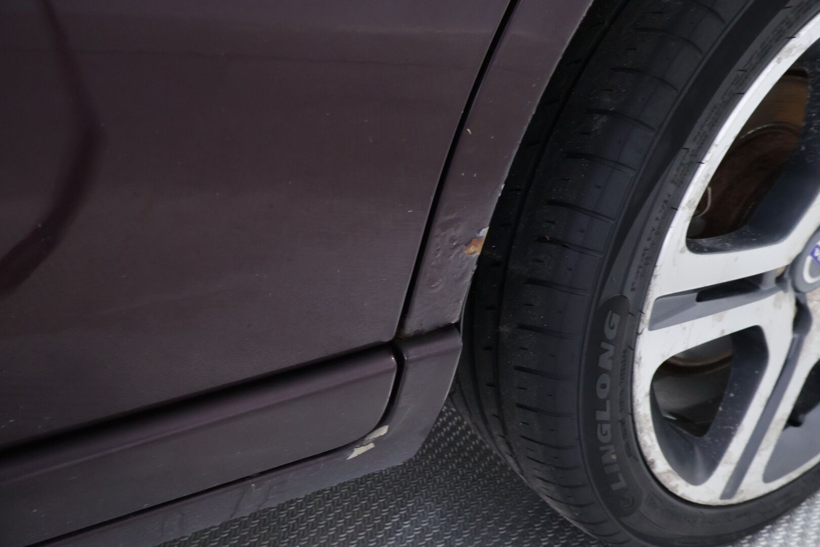 Volvo V70 2006 D5 AWD - YritysOutlet - Myydään vain yrityksille - – Tämä auto myydään YritysOutlet -valikoimasta vain yritykselle
