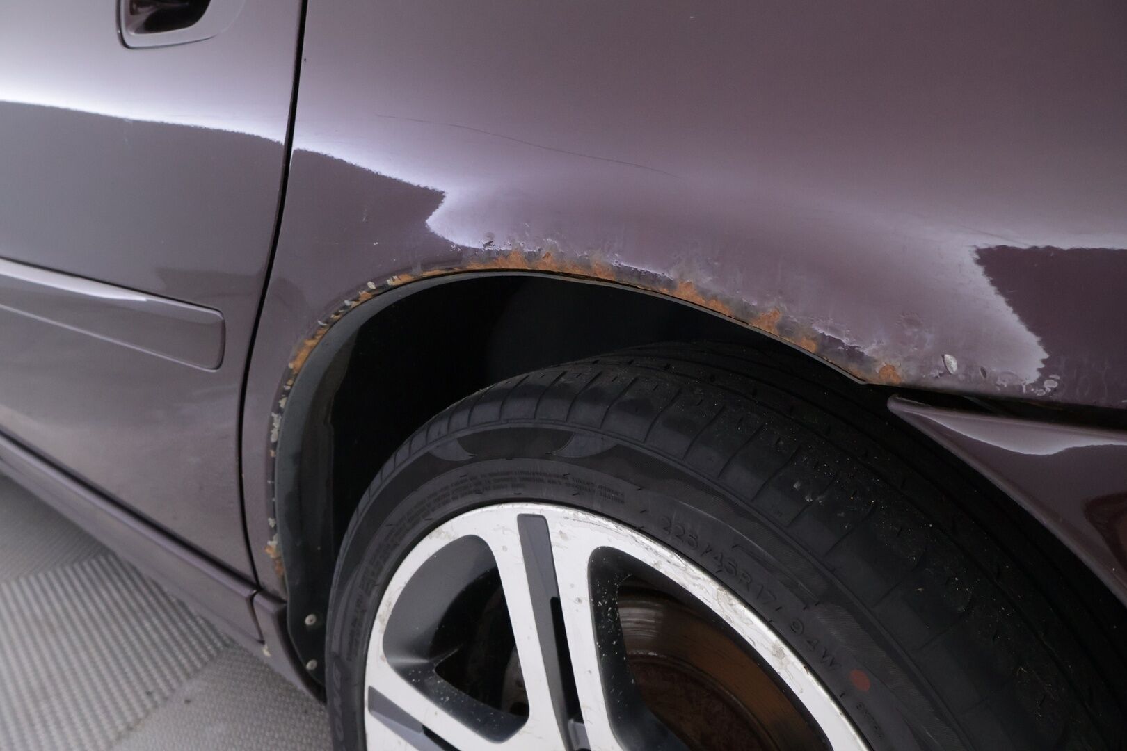 Volvo V70 2006 D5 AWD - YritysOutlet - Myydään vain yrityksille - – Tämä auto myydään YritysOutlet -valikoimasta vain yritykselle