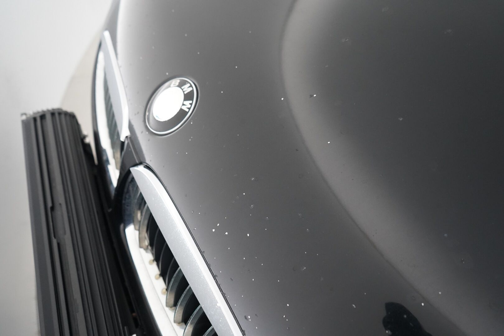 BMW 520 2009 E61 Touring - Myydään Huutokaupat.com - Leimaa 11/2026 / Kahdet hyvät renkaat vanteilla / Lohko + sisälämmitin / Lisävalo