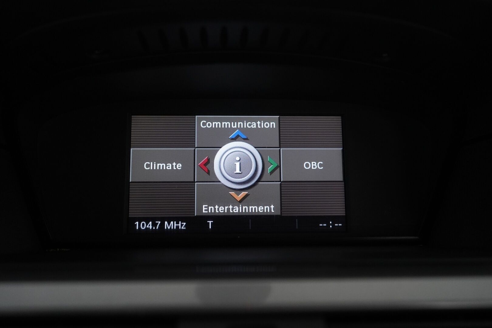 BMW 520 2009 E61 Touring - Myydään Huutokaupat.com - Leimaa 11/2026 / Kahdet hyvät renkaat vanteilla / Lohko + sisälämmitin / Lisävalo