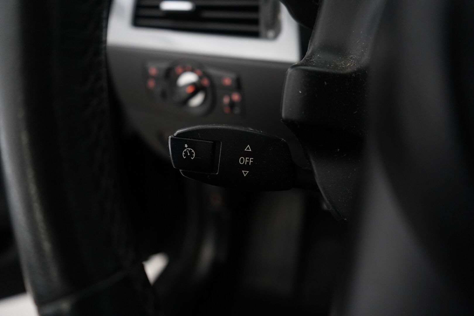 BMW 520 2009 E61 Touring - Myydään Huutokaupat.com - Leimaa 11/2026 / Kahdet hyvät renkaat vanteilla / Lohko + sisälämmitin / Lisävalo