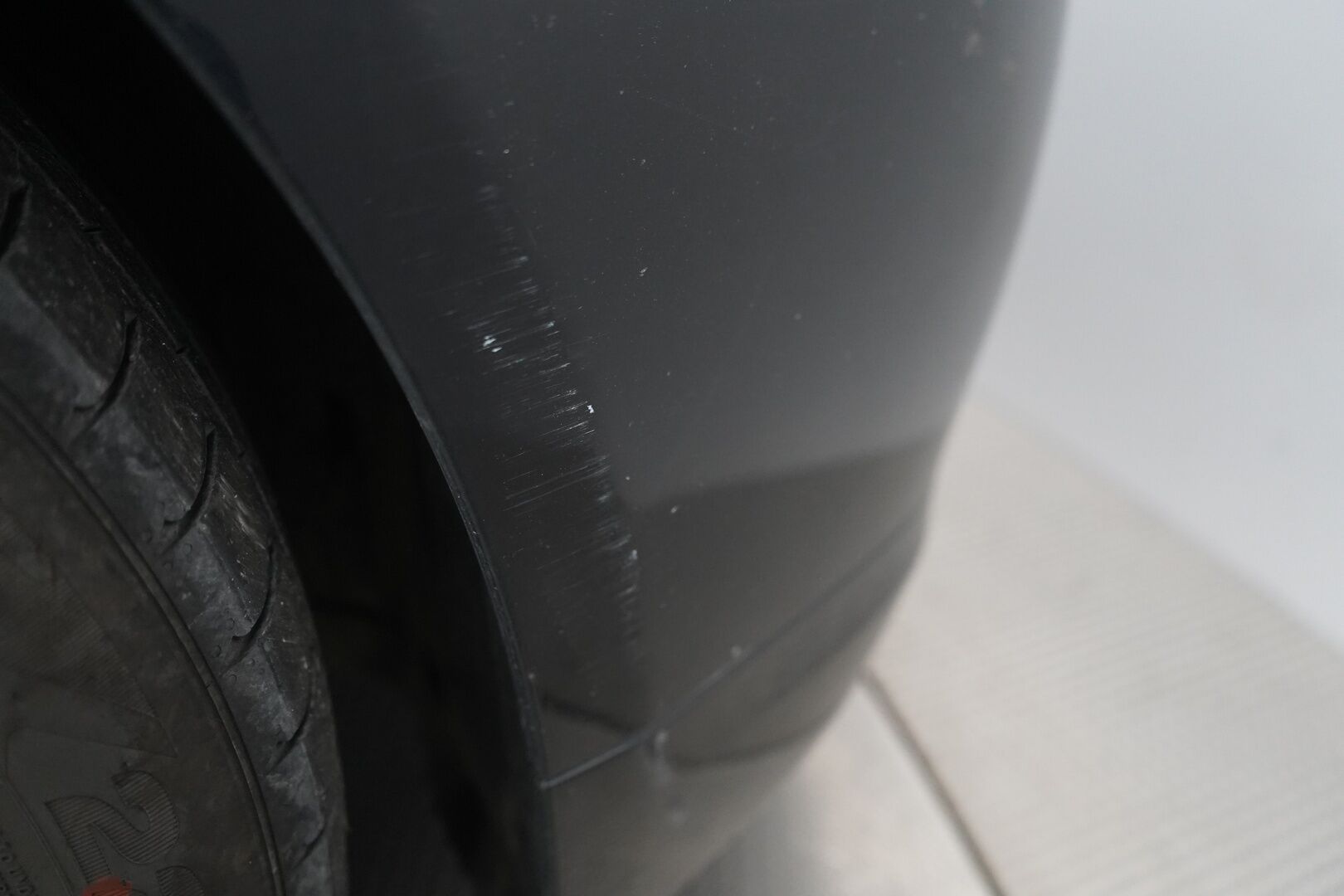 BMW 520 2009 E61 Touring - Myydään Huutokaupat.com - Leimaa 11/2026 / Kahdet hyvät renkaat vanteilla / Lohko + sisälämmitin / Lisävalo