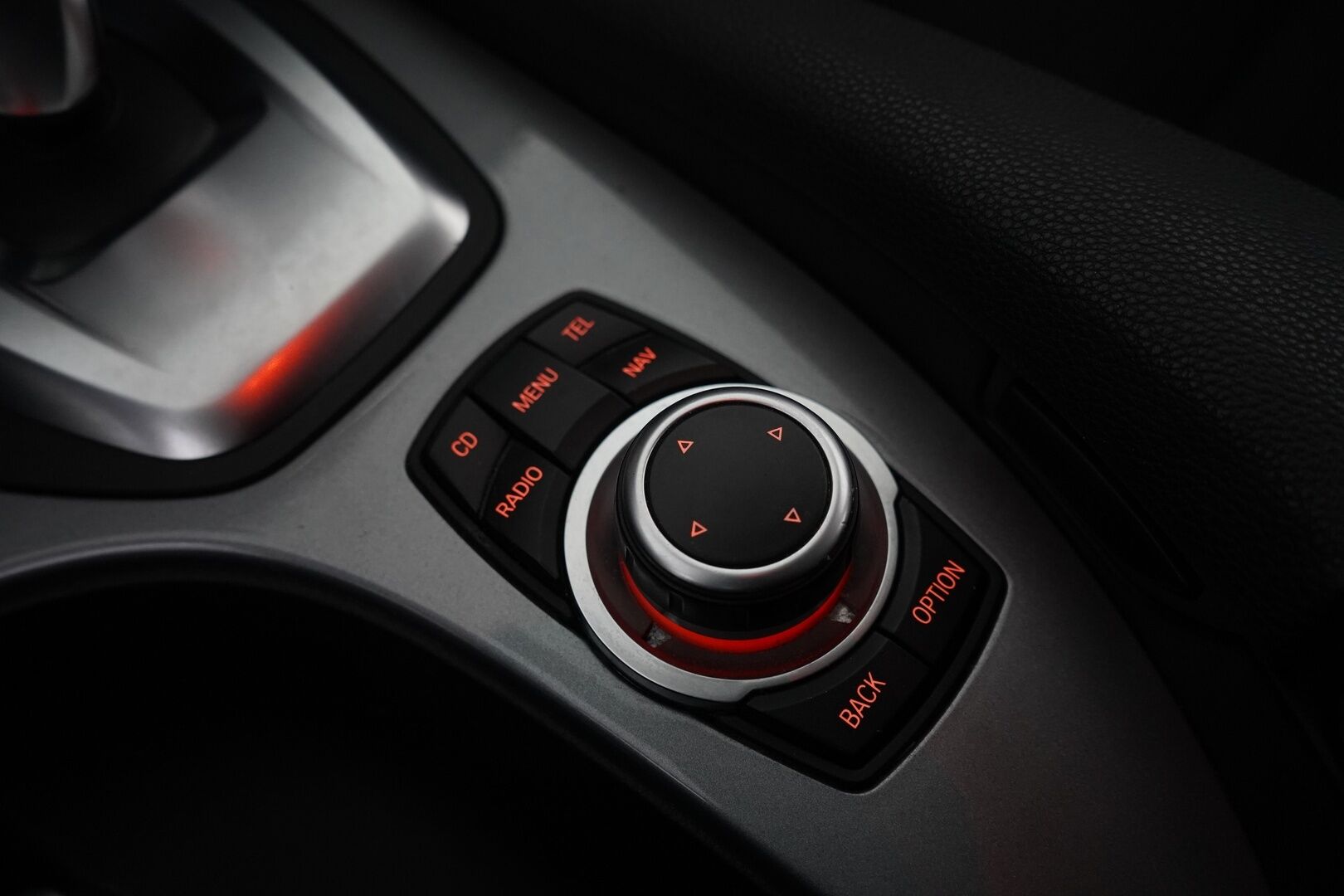 BMW 520 2009 E61 Touring - Myydään Huutokaupat.com - Leimaa 11/2026 / Kahdet hyvät renkaat vanteilla / Lohko + sisälämmitin / Lisävalo