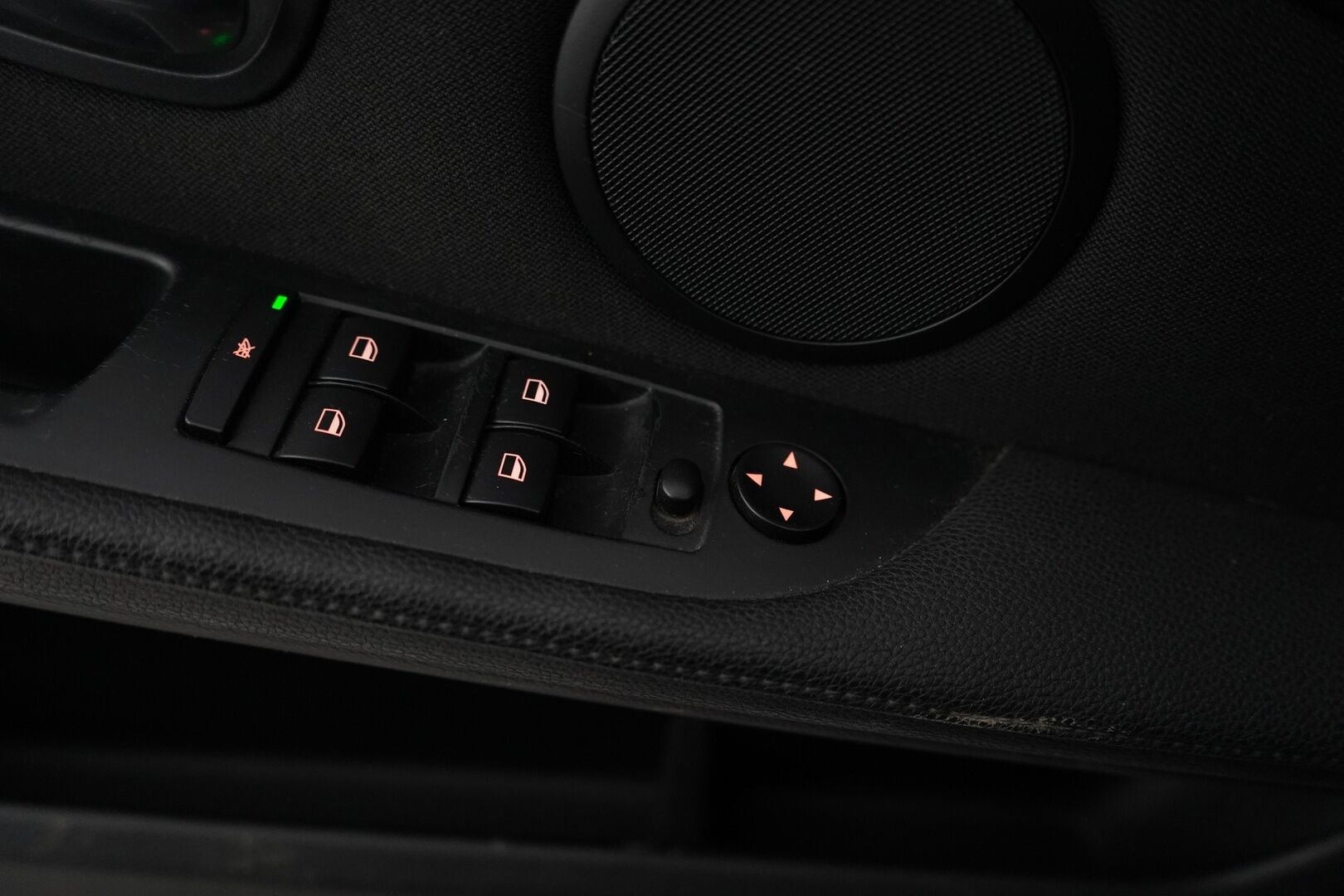 BMW 520 2009 E61 Touring - Myydään Huutokaupat.com - Leimaa 11/2026 / Kahdet hyvät renkaat vanteilla / Lohko + sisälämmitin / Lisävalo