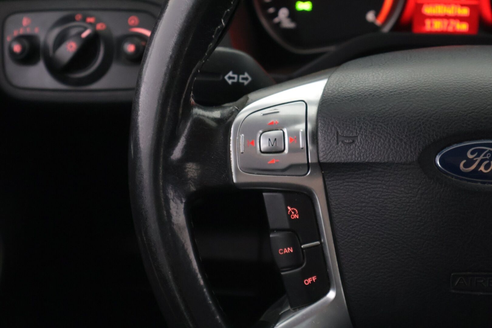 Ford S-Max 2008 2,0 TDCi 140hv Trend M6 5-ovinen *7-paikkanen / lohko / Koukku / Myydään huutokaupat.com*