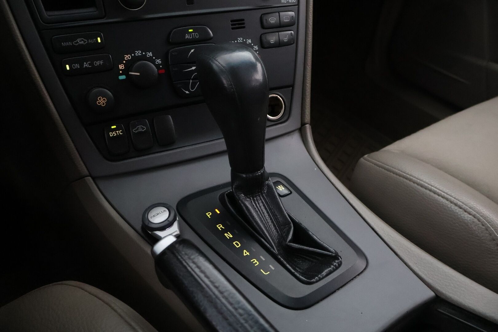 Volvo V70 2005 2,4 170 hv kinetic aut *MYYDÄÄN HUUTOKAUPAT.COM