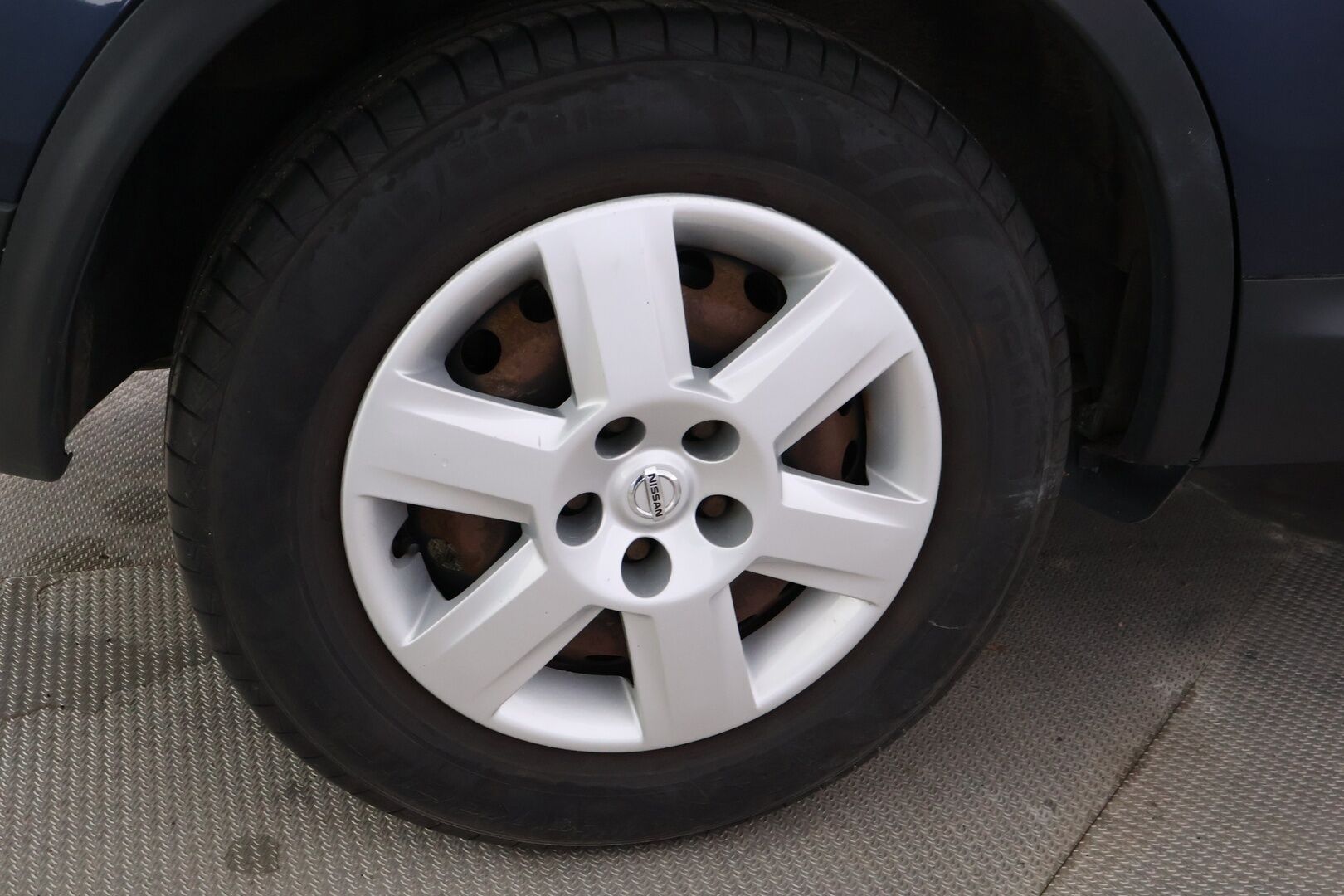 Nissan Qashqai 2009 1,5 dCi Visia 6MT 4x2 *Myydään huutokaupat.com / Koukku / Juuri katsastettu!*