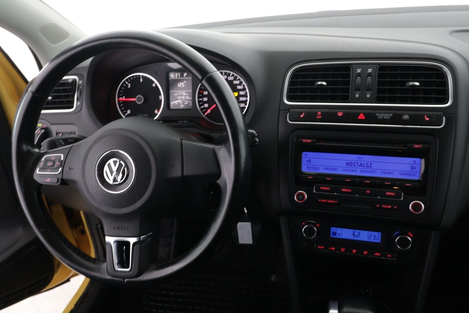 Volkswagen Polo 2010 Comfortline 1,6 TDI 66 kW (90 hv) DSG-automaatti 4-ovinen - YritysOutlet - Myydään vain yrityksille