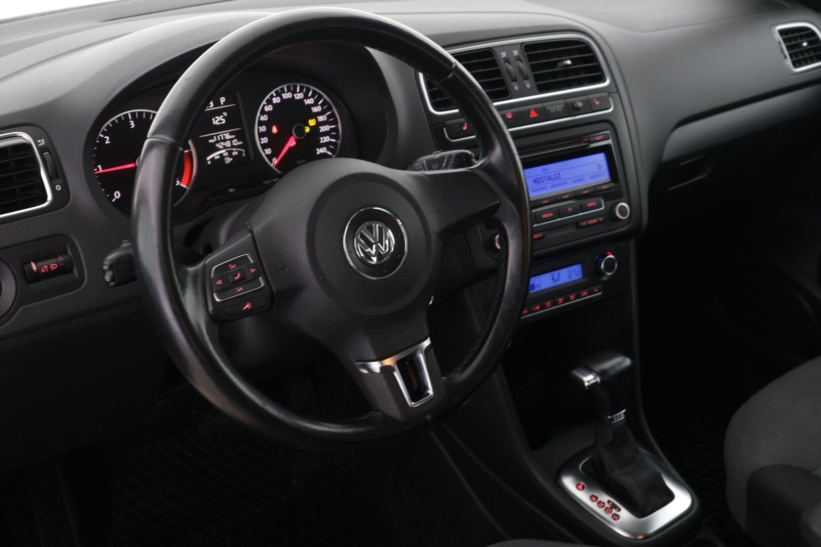 Volkswagen Polo 2010 Comfortline 1,6 TDI 66 kW (90 hv) DSG-automaatti 4-ovinen - YritysOutlet - Myydään vain yrityksille