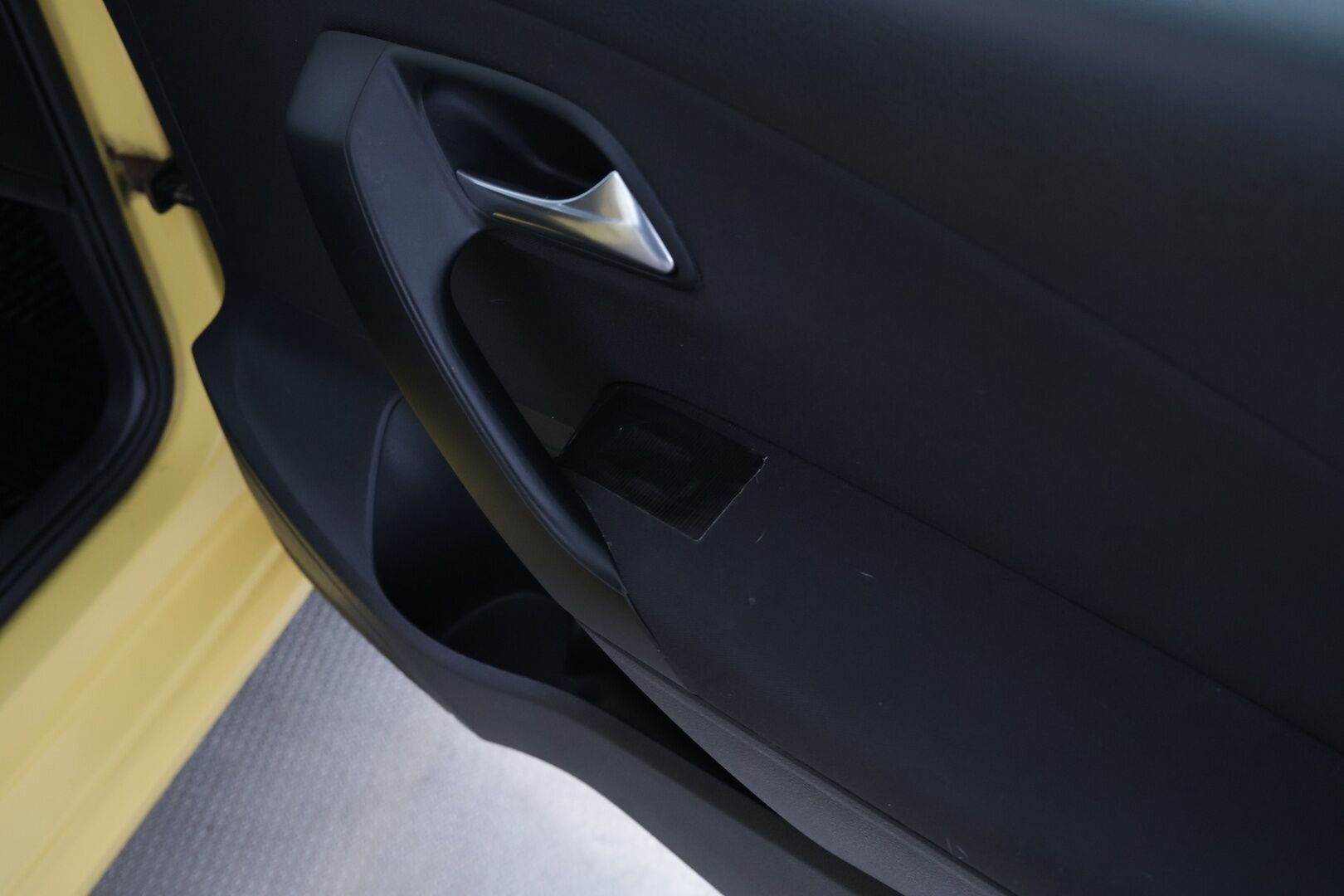 Volkswagen Polo 2010 Comfortline 1,6 TDI 66 kW (90 hv) DSG-automaatti 4-ovinen - YritysOutlet - Myydään vain yrityksille