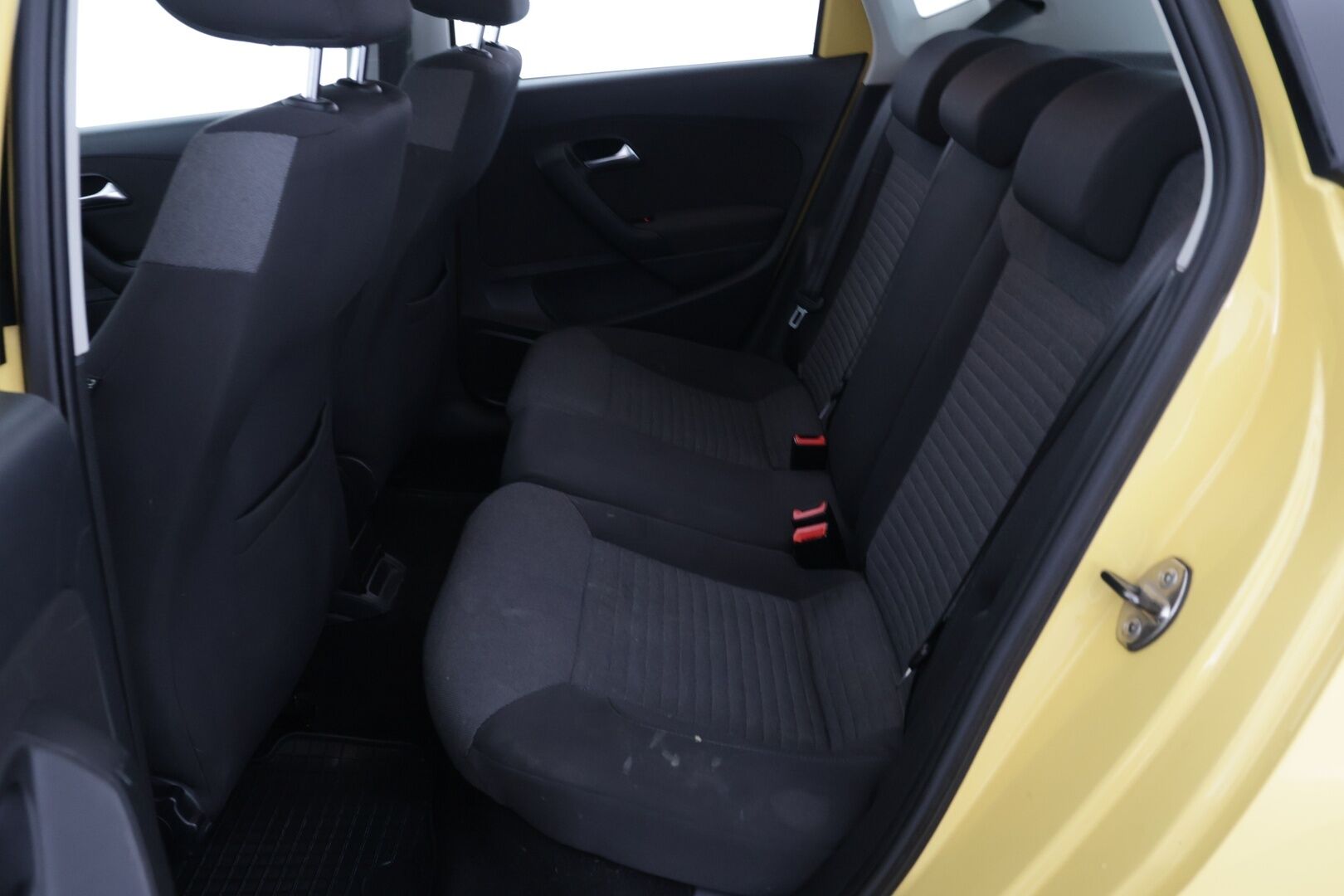 Volkswagen Polo 2010 Comfortline 1,6 TDI 66 kW (90 hv) DSG-automaatti 4-ovinen - YritysOutlet - Myydään vain yrityksille