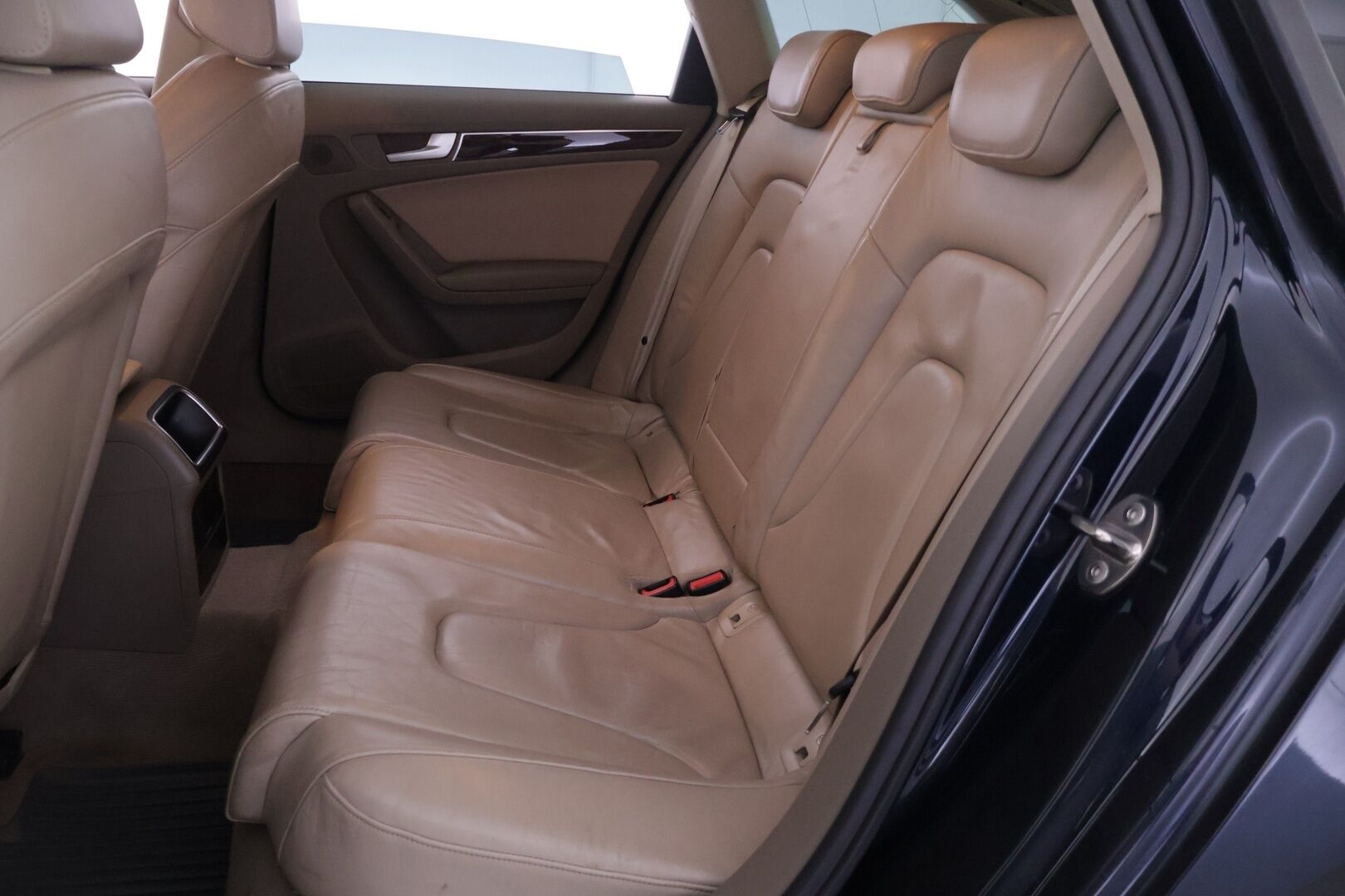 Audi A4 2008 Avant 3,0 TDI (DPF) quattro tiptronic Business - Myydään Huutokaupat.com