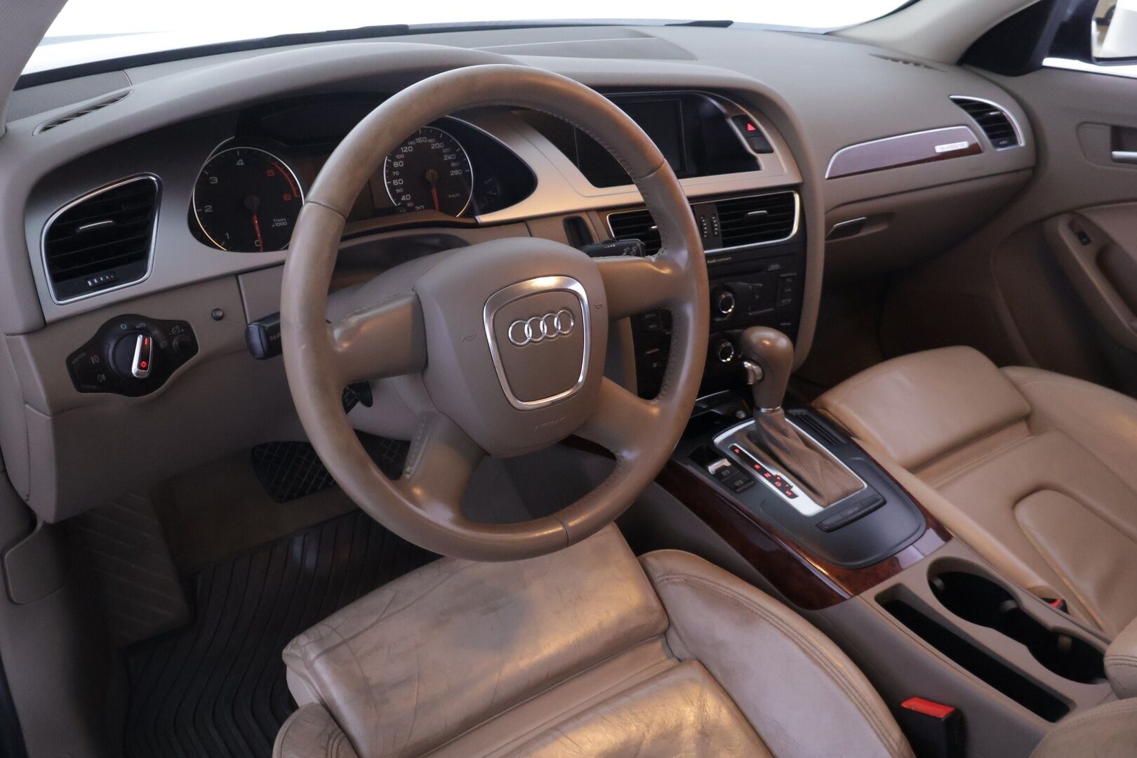 Audi A4 2008 Avant 3,0 TDI (DPF) quattro tiptronic Business - Myydään Huutokaupat.com