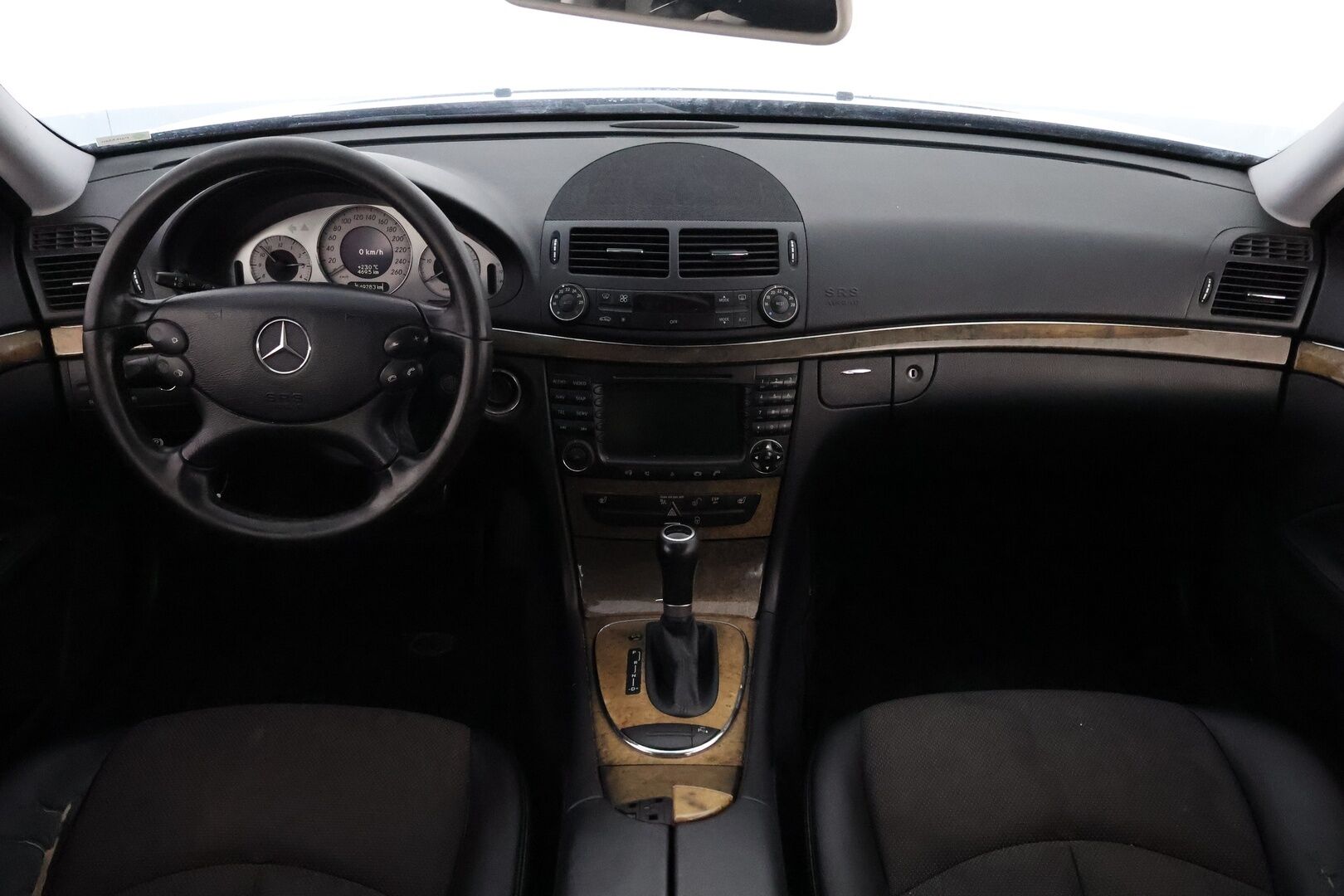 Mercedes-Benz E 2007 E 320 CDI Farmari (AC) 5ov 2987cm3 A *MYYDÄÄN HUUTOKAUPAT.COM*