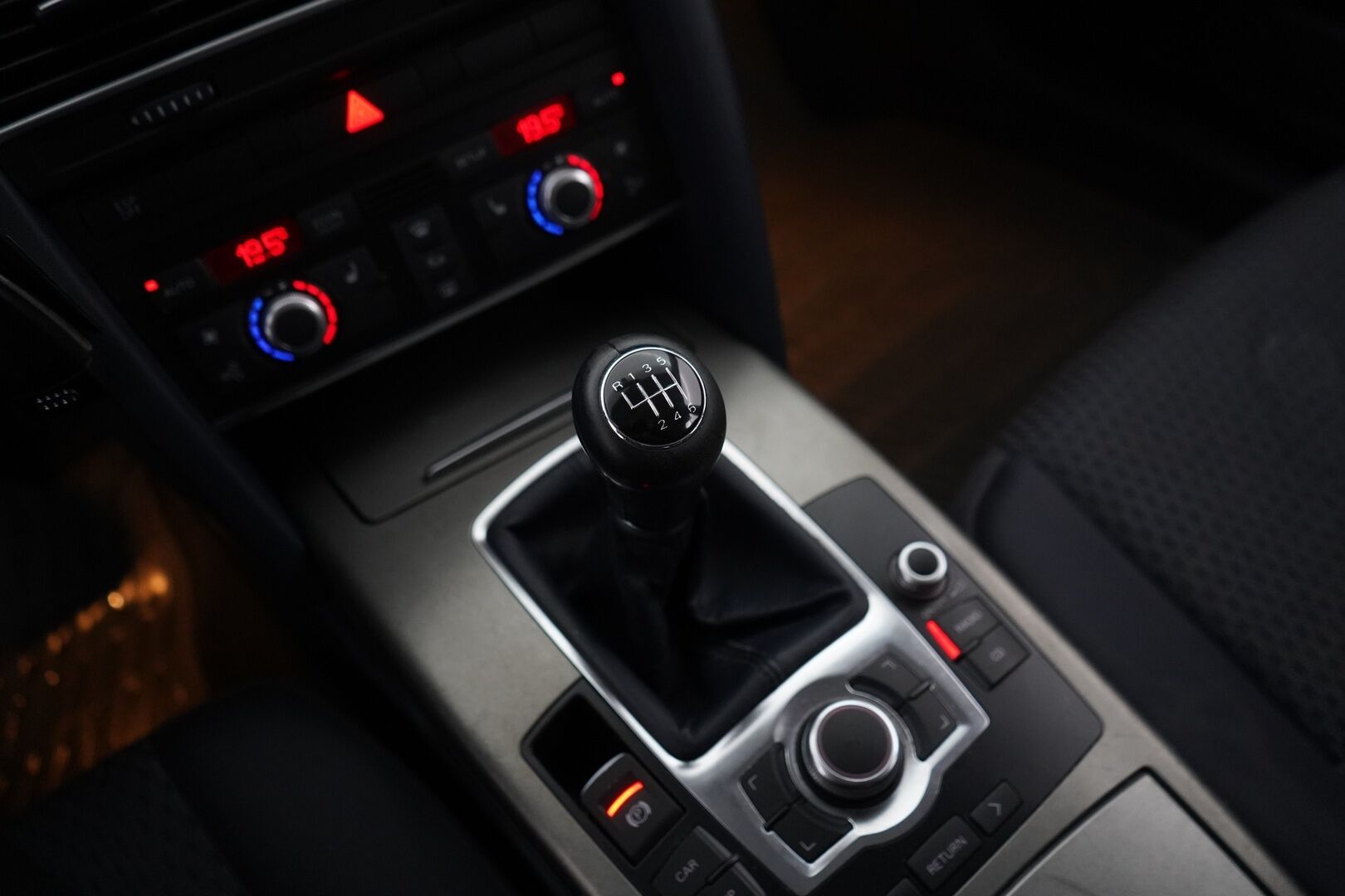 Audi A6 2007 Avant Business 2,0 Turbo FSI 125 kW * - YritysOutlet - Myydään vain yrityksille * - Suomi-auto / Kahdet renkaat / Hyvät huollot