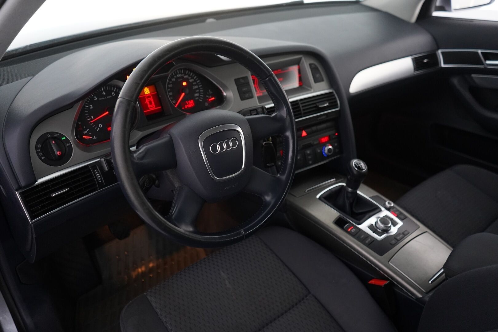 Audi A6 2007 Avant Business 2,0 Turbo FSI 125 kW * - YritysOutlet - Myydään vain yrityksille * - Suomi-auto / Kahdet renkaat / Hyvät huollot