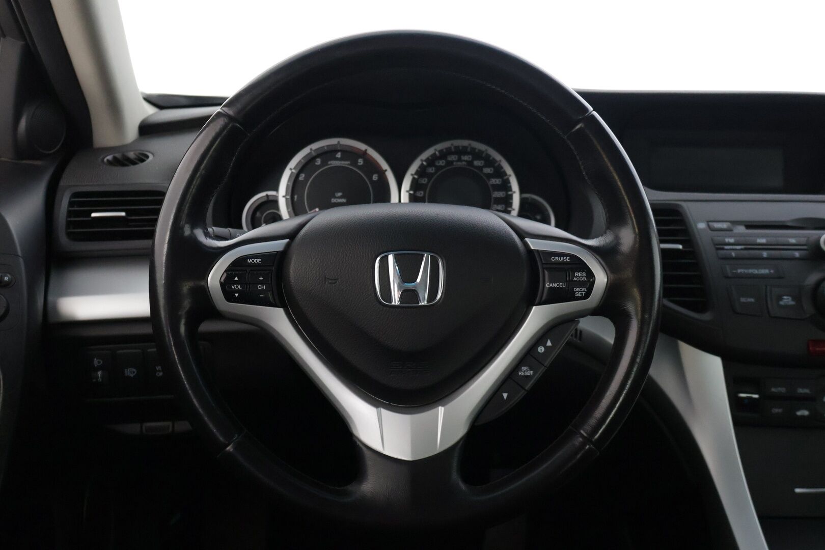 Honda Accord 2009 4D DSL 2,2 i-DTEC Elegance - | MYYDÄÄN HUUTOKAUPAT.COMISSA | - KORKO VAIN 3,99 %