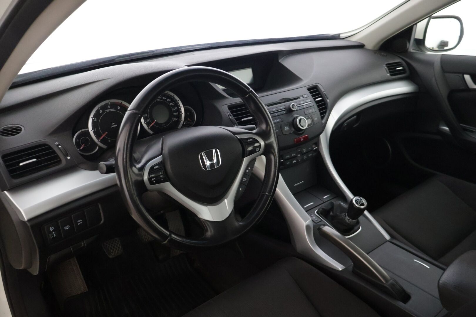 Honda Accord 2009 4D DSL 2,2 i-DTEC Elegance - | MYYDÄÄN HUUTOKAUPAT.COMISSA | - KORKO VAIN 3,99 %