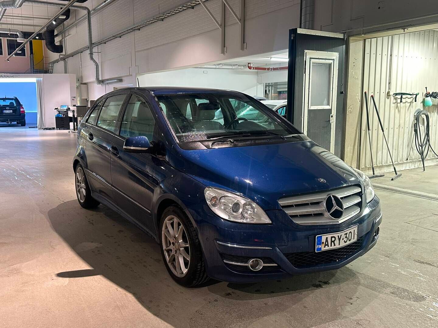 Mercedes-Benz B 2009 180 CDI A Business - Myydään Huutokaupat.com - - Myydään Huutokaupat.com