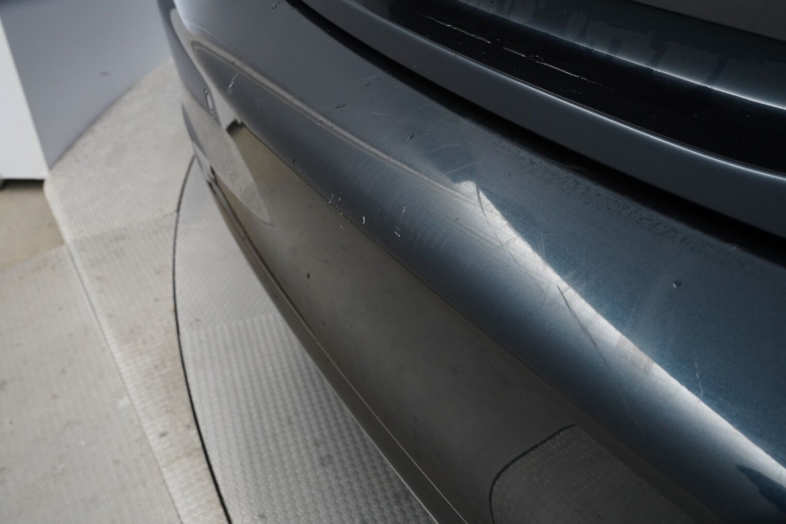 Mercedes-Benz CLS 2007 350 CGI *Myydään huutokaupat.com sivulla* - Lohkolämmitin / Peruutuskamera / Bluetooth / Vakionopeudensäädin /  Muistipenkki / Navi / Nahkasisusta / Suomi-auto 