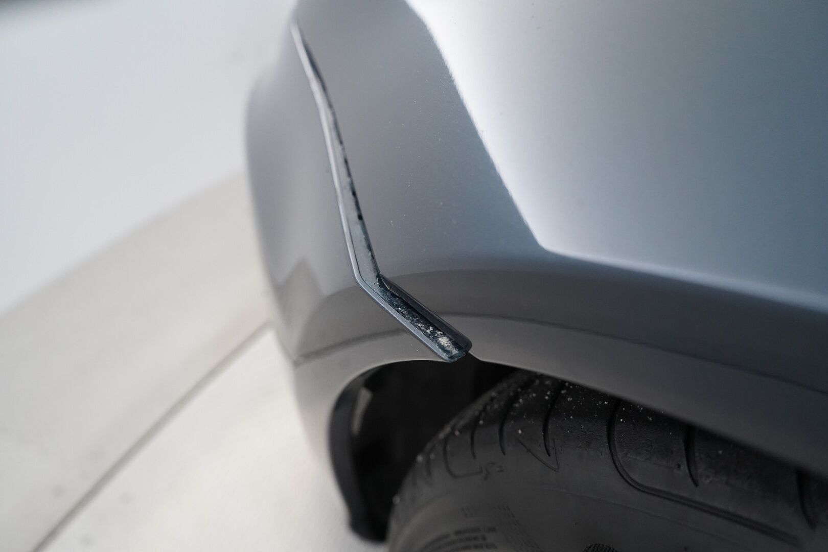 Mercedes-Benz CLS 2007 350 CGI *Myydään huutokaupat.com sivulla* - Lohkolämmitin / Peruutuskamera / Bluetooth / Vakionopeudensäädin /  Muistipenkki / Navi / Nahkasisusta / Suomi-auto 
