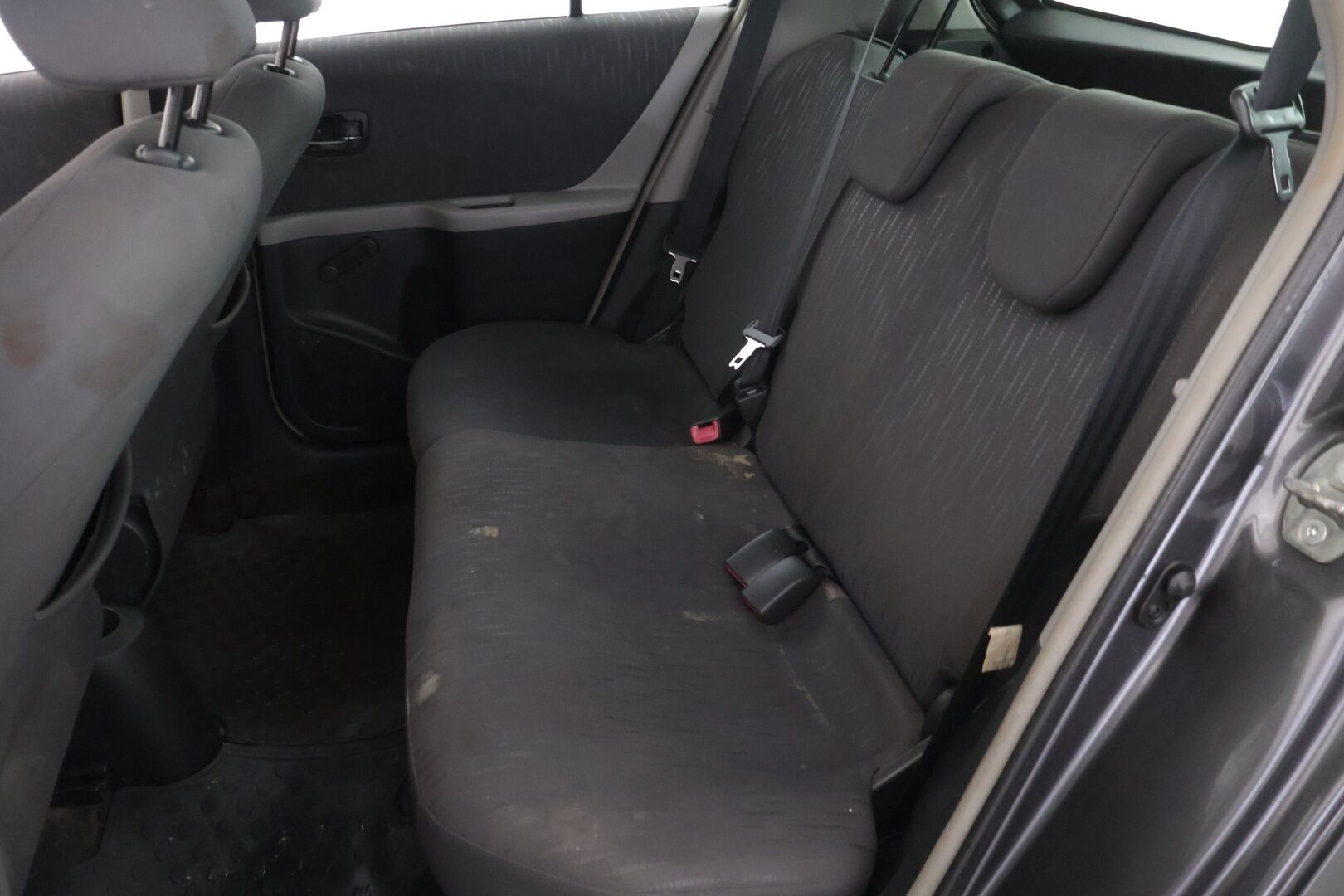 Toyota Yaris 2009 1,33 Dual VVT-i Stop & Start Linea Sol 5ov * YritysOutlet - Myydään vain yrityksille *