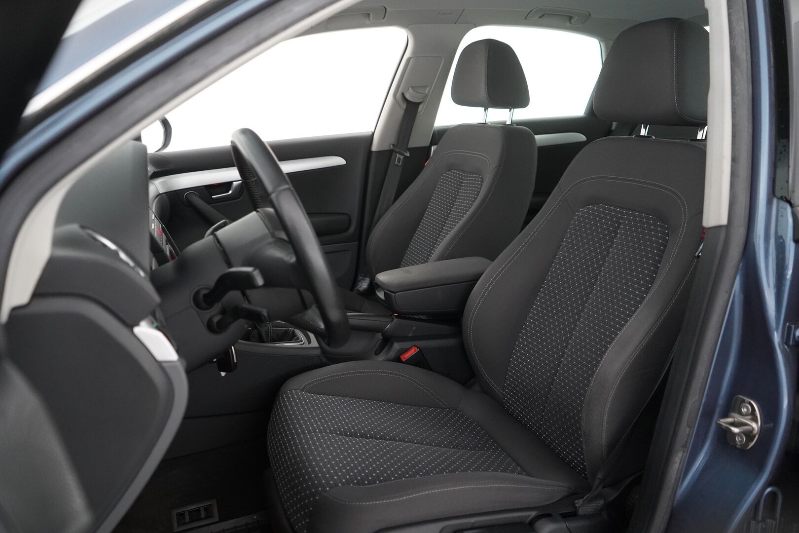 Seat Exeo 2009 2,0 TSI Style *Ilmastointi / Vakkari / Lohko* - Juuri katsastettu & Huollettu / Tehokkaammalla moottorilla / Siisti / Suomi-auto