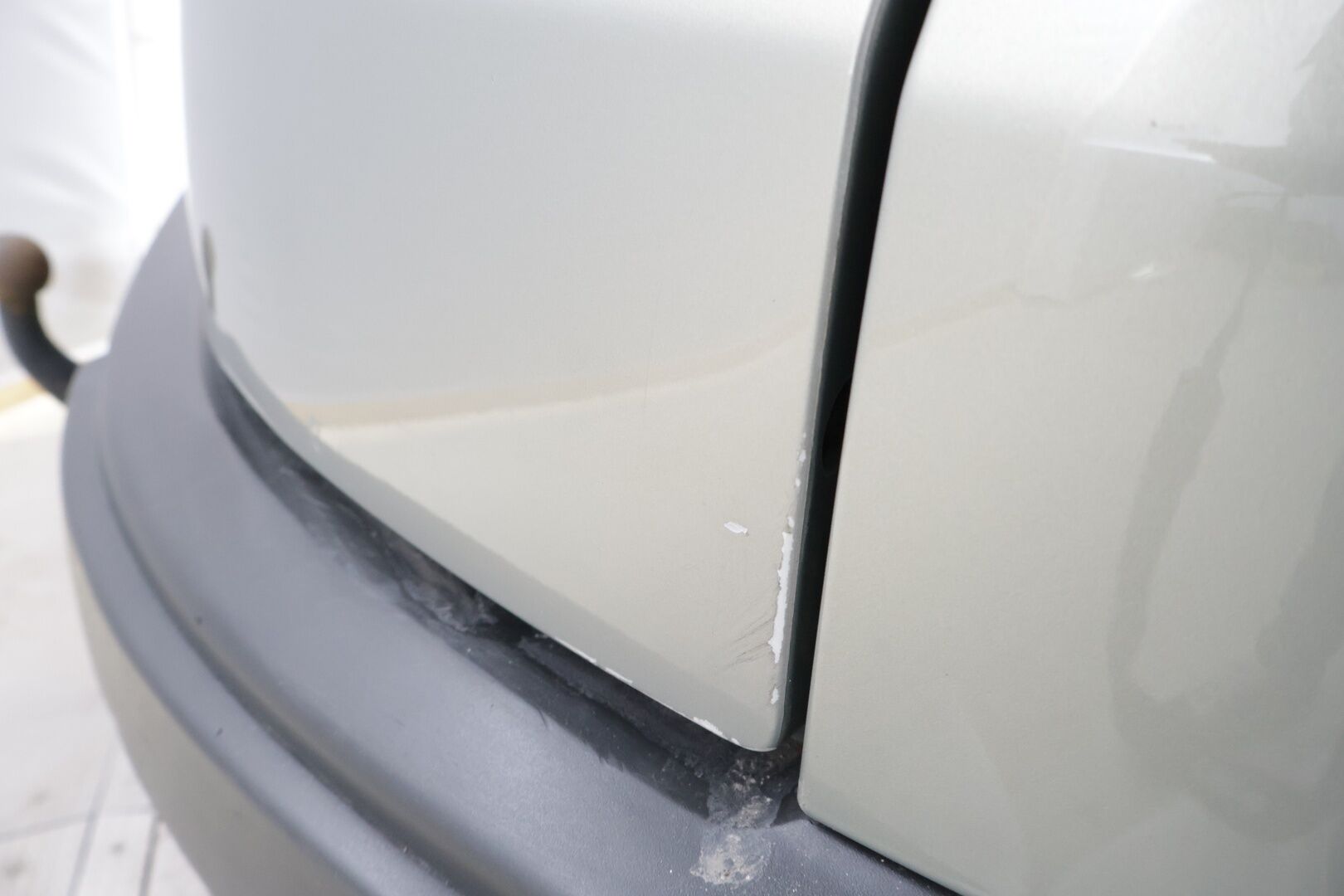 Ford Galaxy 2010 2,0 TDCi 140 hv autom. DPF Ghia Business A6 5-ovinen - YritysOutlet - Myydään vain yrityksille