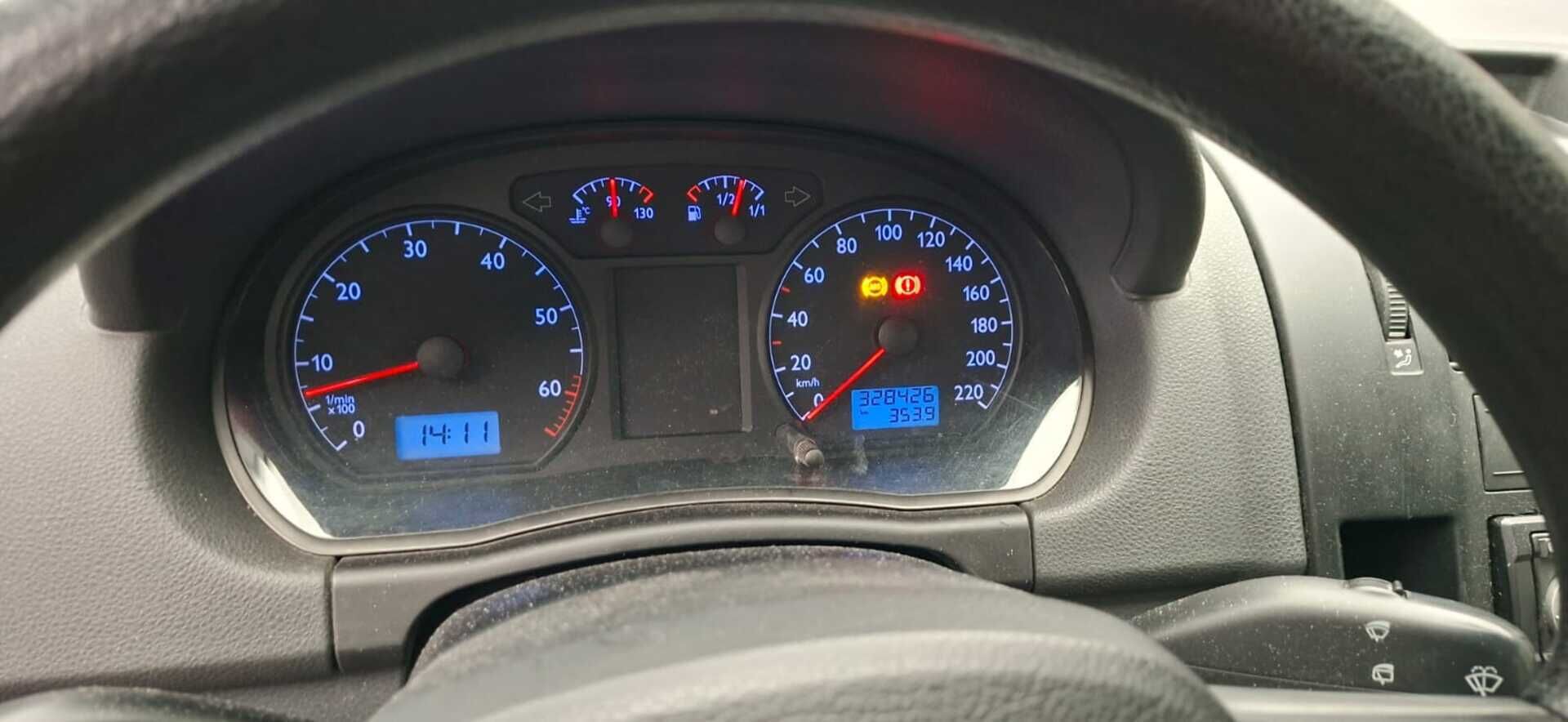 Volkswagen Polo 2001 4D POLO HATCHBACK  *YritysOutlet - Myydään vain yrityksille* - *Näppärä / Käyttöauto / Edullinen* - Osta nyt, maksa vasta ensi vuonna