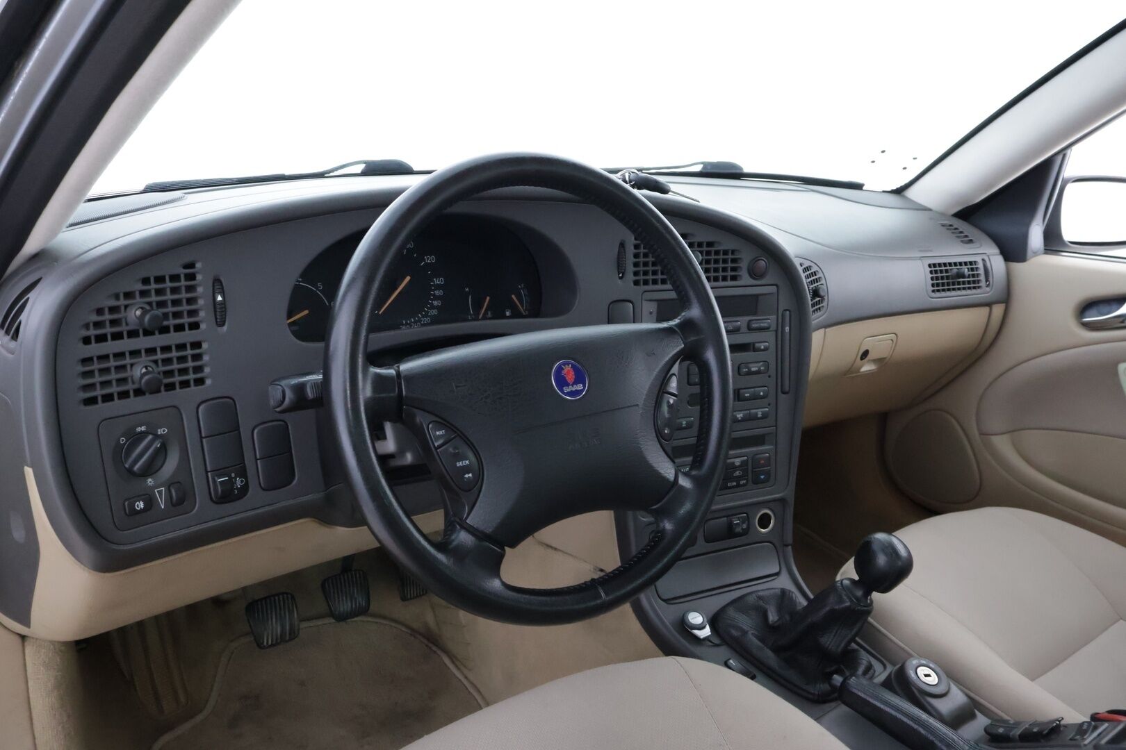 Saab 9-5 2002 2,0t - MYYDÄÄN HUUTOKAUPAT.COM! - MYYDÄÄN HUUTOKAUPAT.COM!