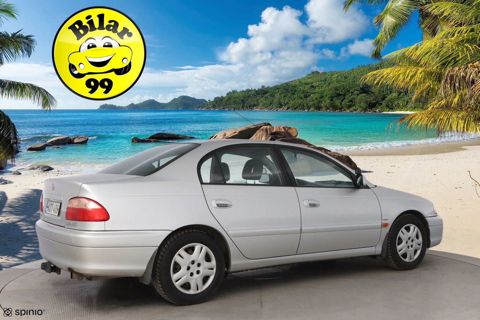 Toyota Avensis 2002 MYYDÄÄN HUUTOKAUPAT.COM!