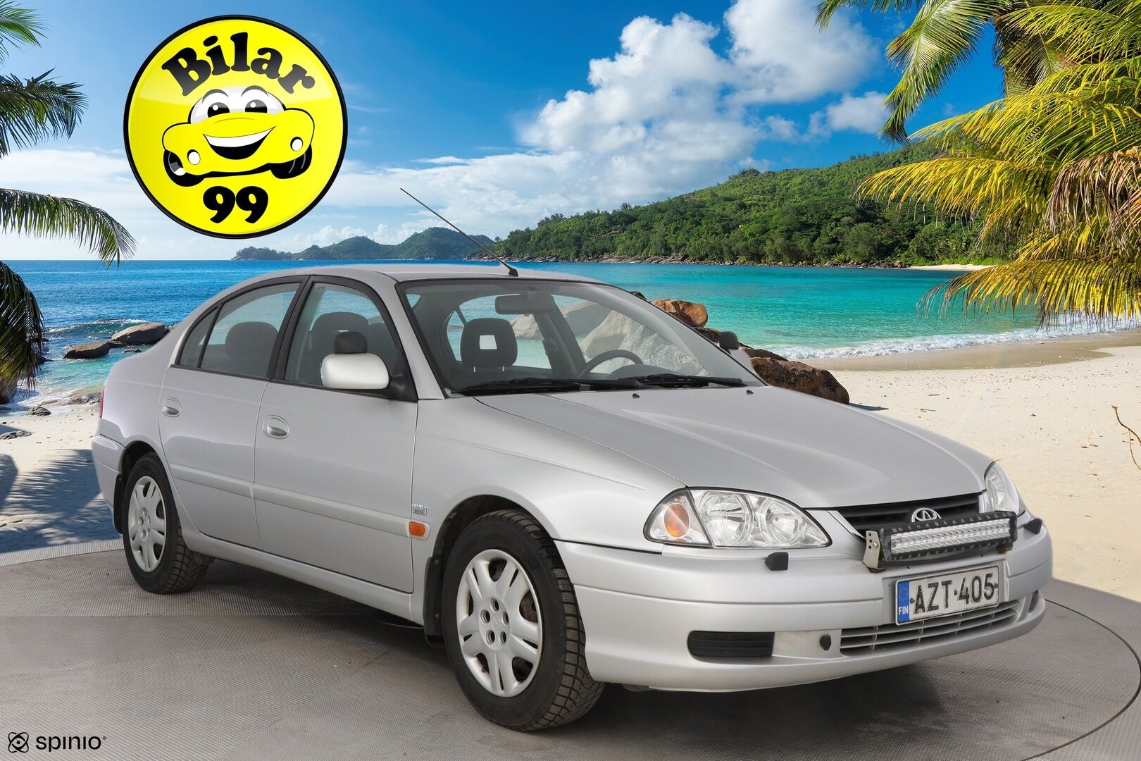 Toyota Avensis 2002 MYYDÄÄN HUUTOKAUPAT.COM!