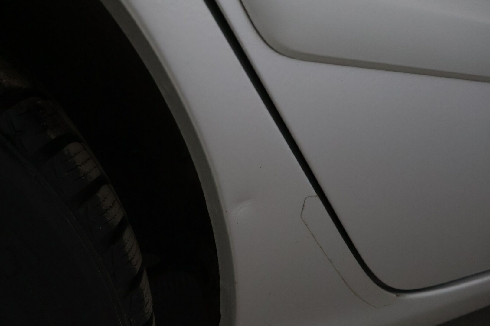 Toyota Avensis 2002 MYYDÄÄN HUUTOKAUPAT.COM!