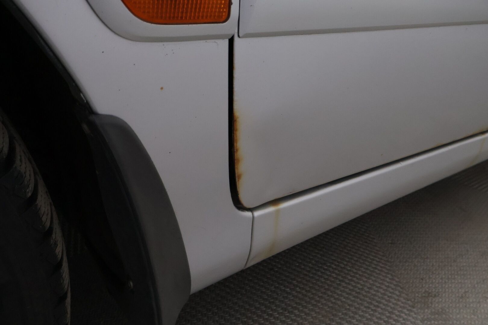 Toyota Avensis 2002 MYYDÄÄN HUUTOKAUPAT.COM!