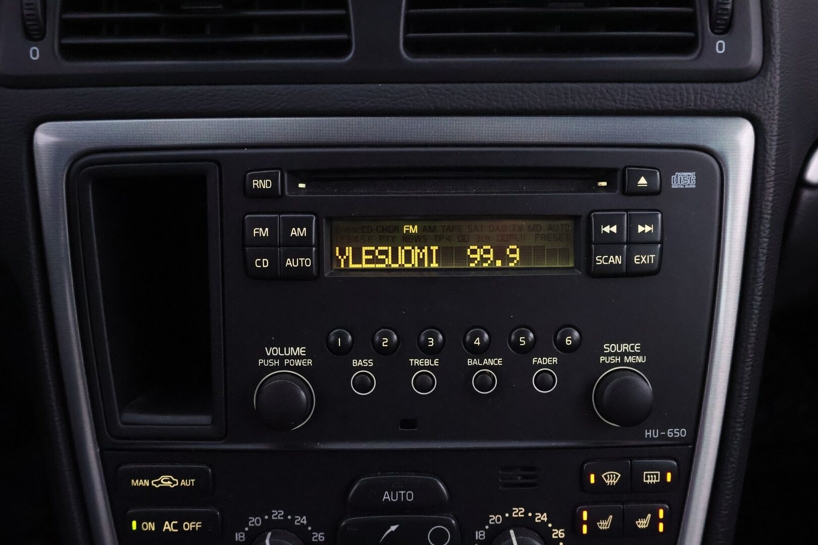 Volvo V70 2007 MYYDÄÄN HUUTOKAUPAT.COM! - MYYDÄÄN HUUTOKAUPAT.COM!