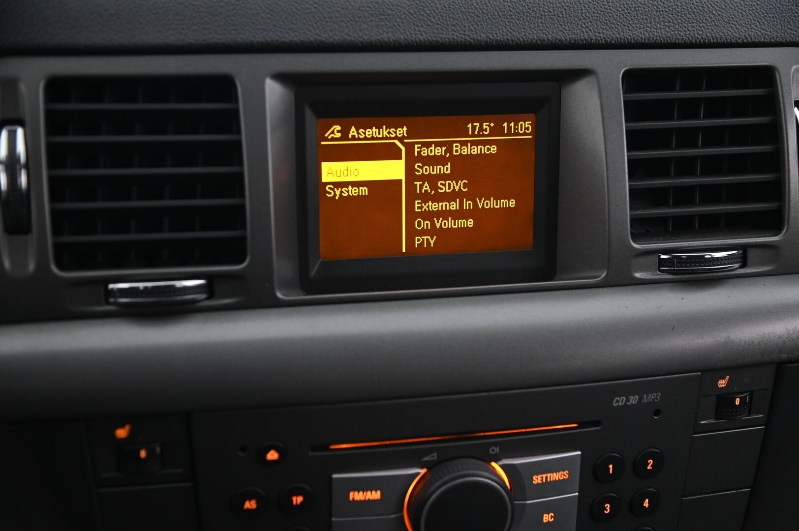 Opel Vectra 2006 2.8 V6 TURBO*Tämä auto myydään YritysOutletissa vain yrityksille /  Lohko / Koukku / 2x alut* - *TÄMÄ AUTO MYYDÄÄN YRITISOUTLETISSA VAIN YRITYKSILLE*