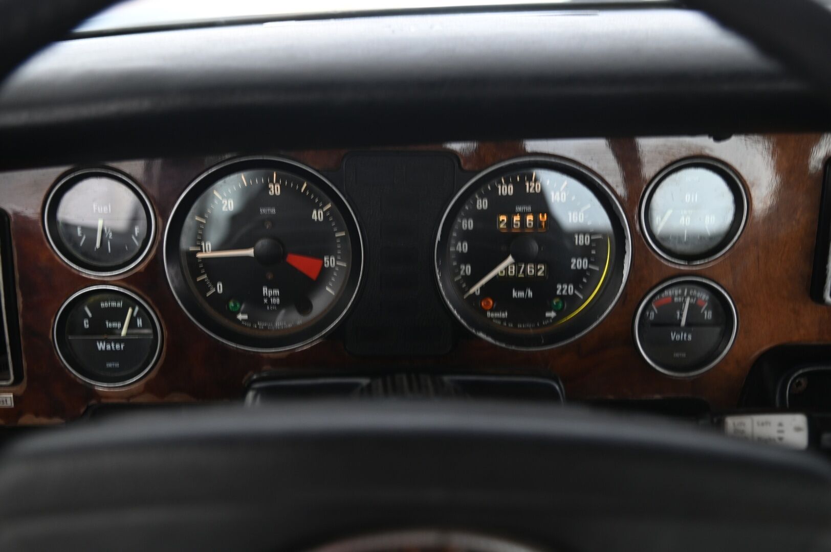 Jaguar XJ6 1978 4.2*Myydään Huutokaupat.com*