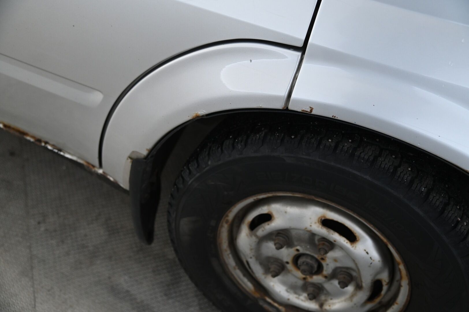 Ford Transit 2007 TRANSIT 300M LOW VAN * * -YritysOutlet - Myydään vain yrityksille / Läpijuostava - * Tämä auto myydään YritysOutlet -valikoimasta vain yritykselle * 