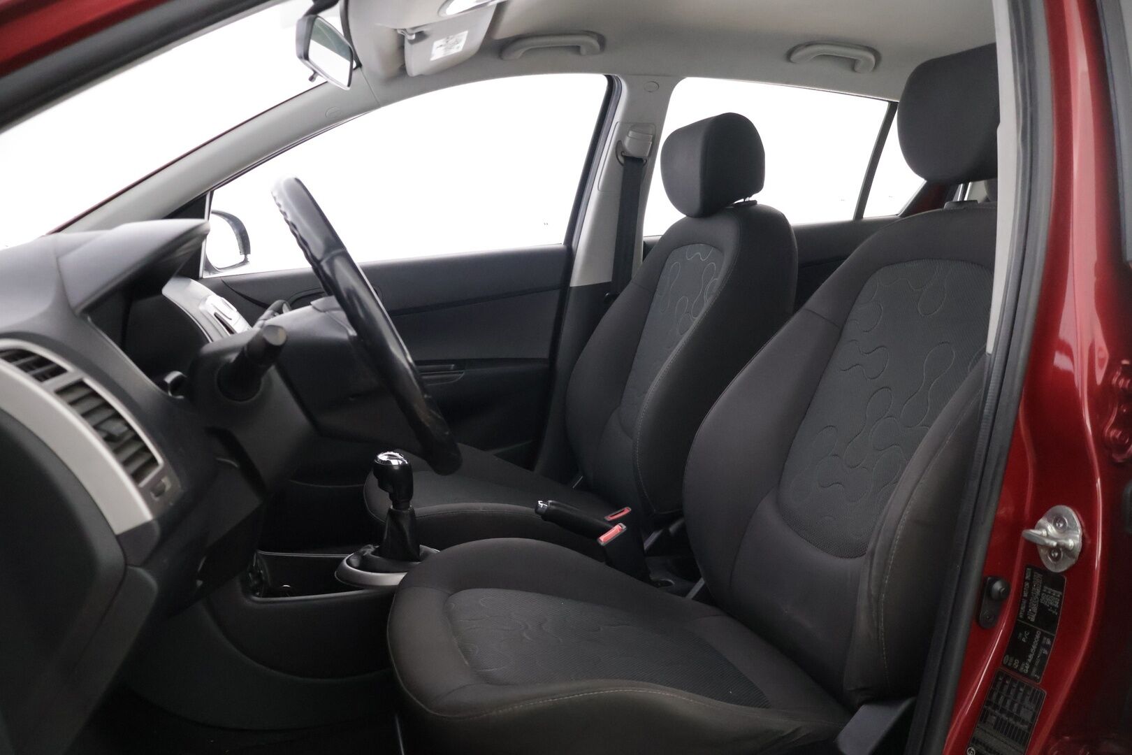 Hyundai i20 2009 1,4 Comfort 5d - YritysOutlet - Myydään vain yrityksille