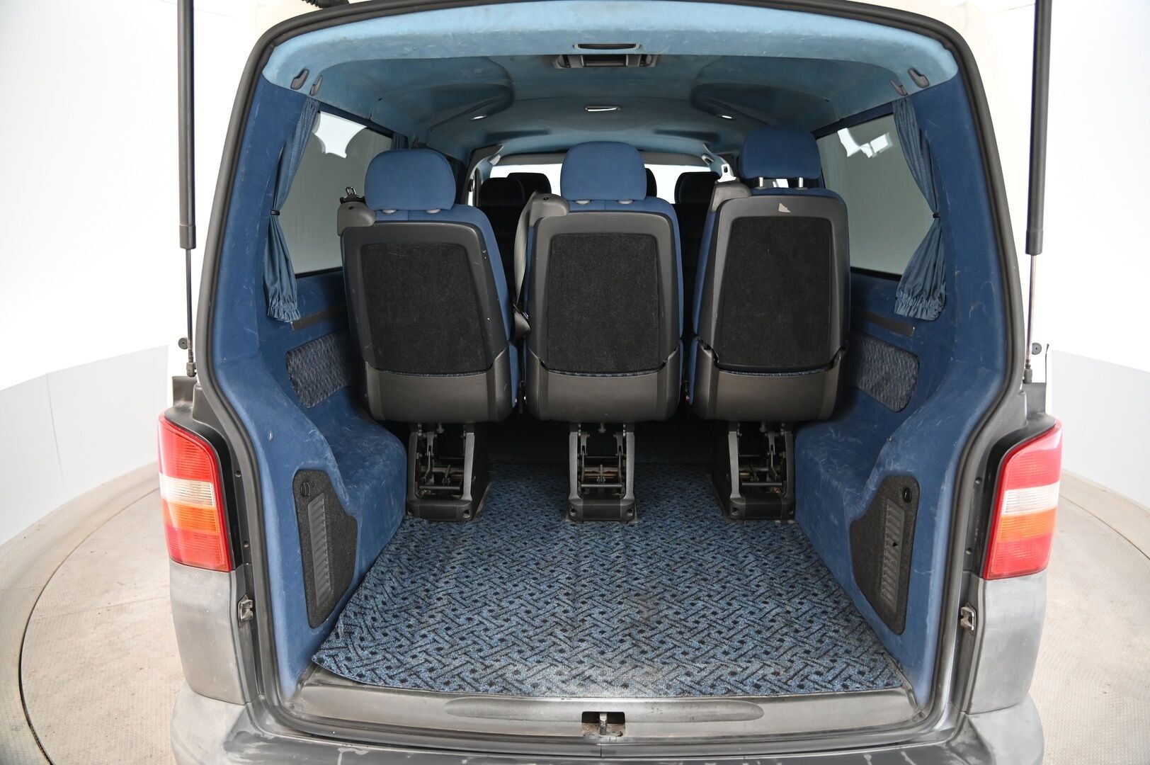 Volkswagen Transporter 2007 TRANSPORTER 2.5TDI 4MOTION-7HCA-KOMBI-N-4X4/340 - 9 Paikkainen harvinaisuus TULOSSA MYYNTIIN! 