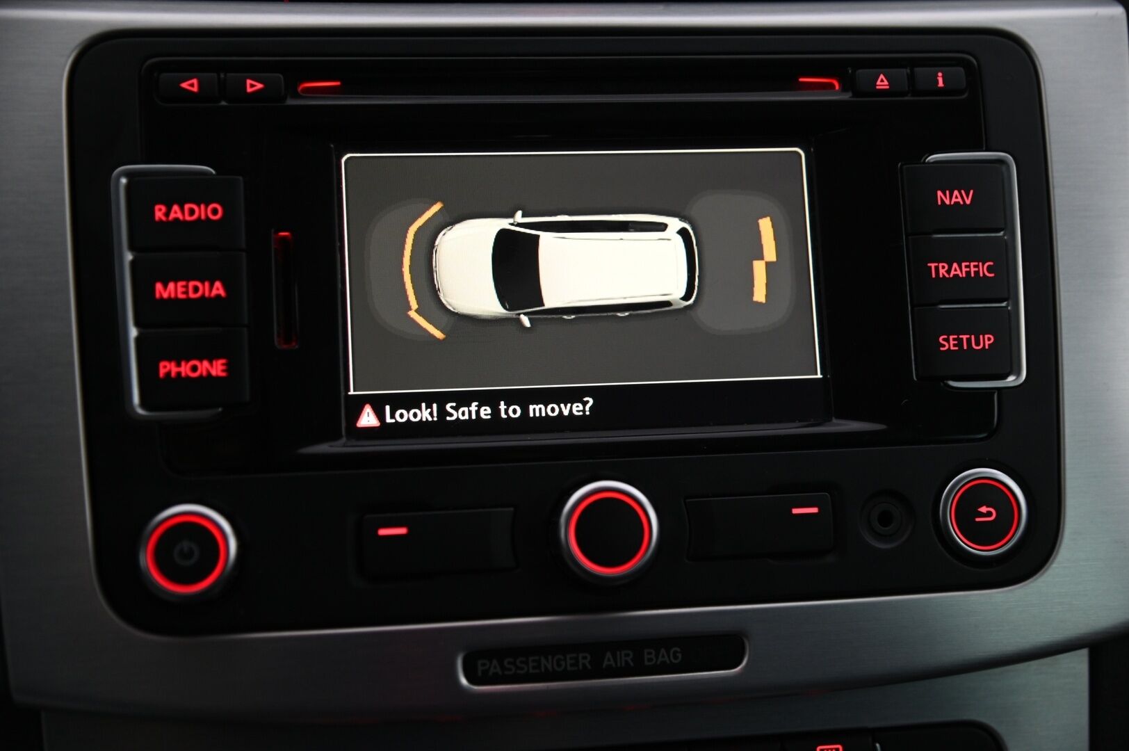 Volkswagen Passat 2010 (NW):	Variant Highline 2,0 TDI 125 kW (170 hv) 4MOTION * MYYDÄÄN - YRITYS OUTLET - MYYDÄÄN - YRITYS OUTLET 